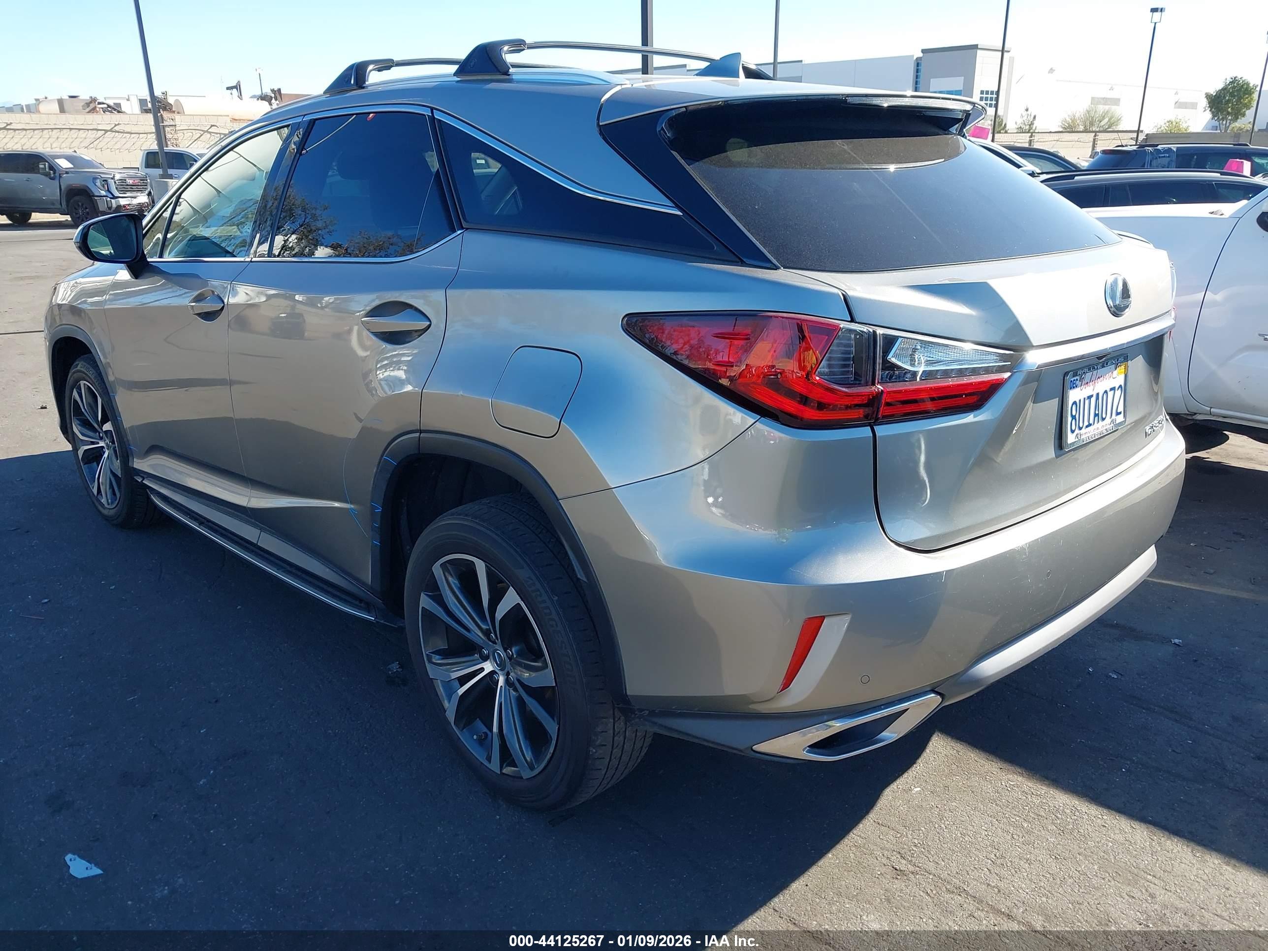 LEXUS RX image 3