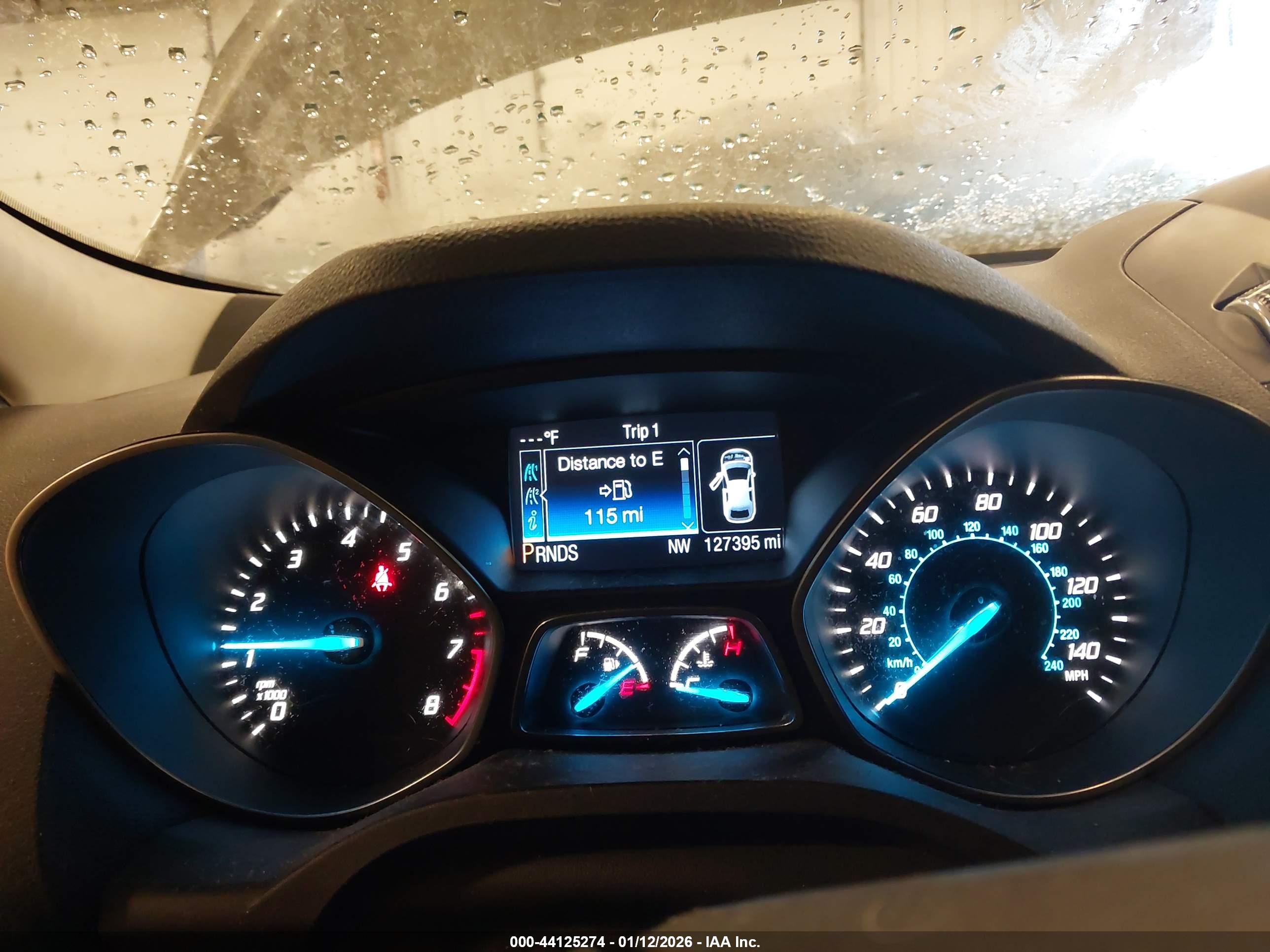 FORD ESCAPE image 7