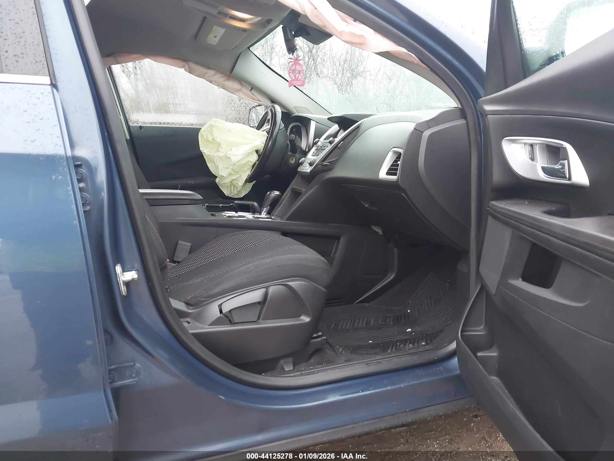 CHEVROLET EQUINOX image 5