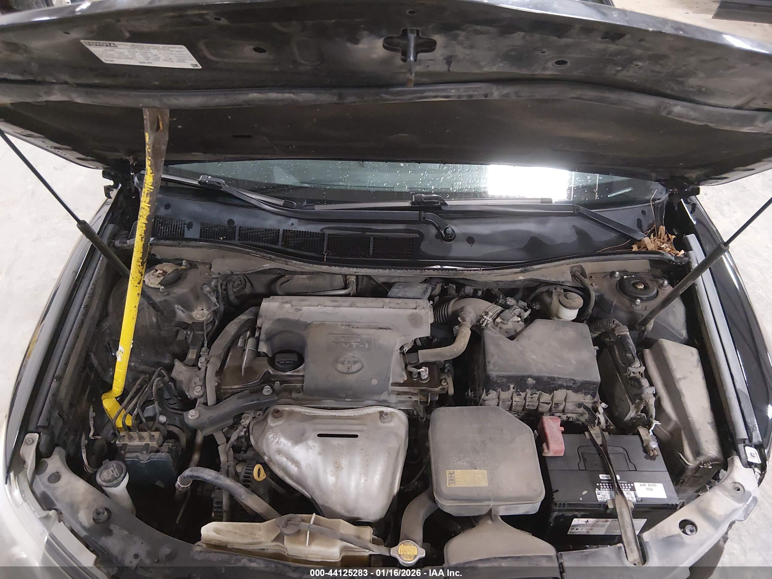 TOYOTA CAMRY image 10