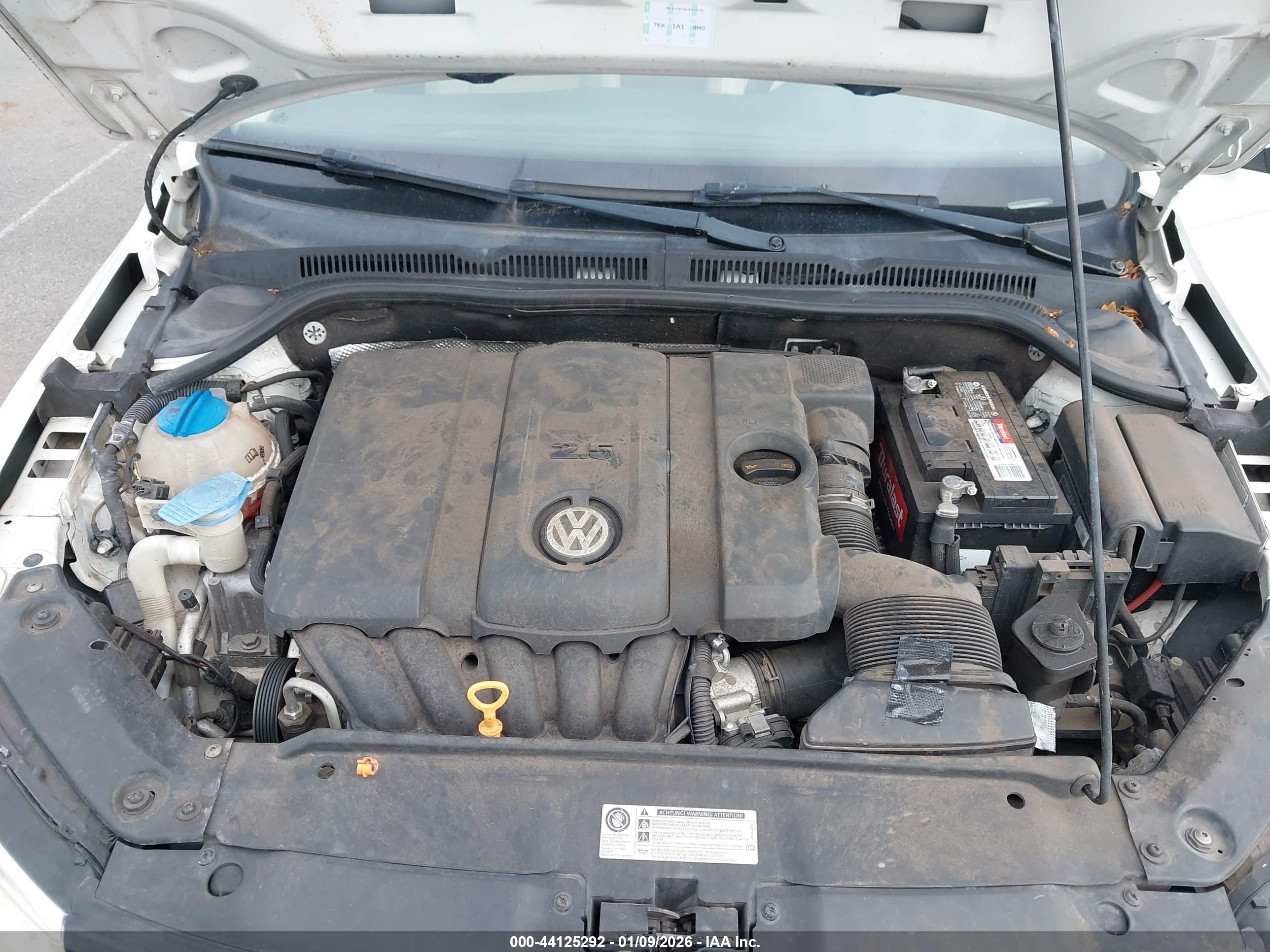 VOLKSWAGEN JETTA image 10