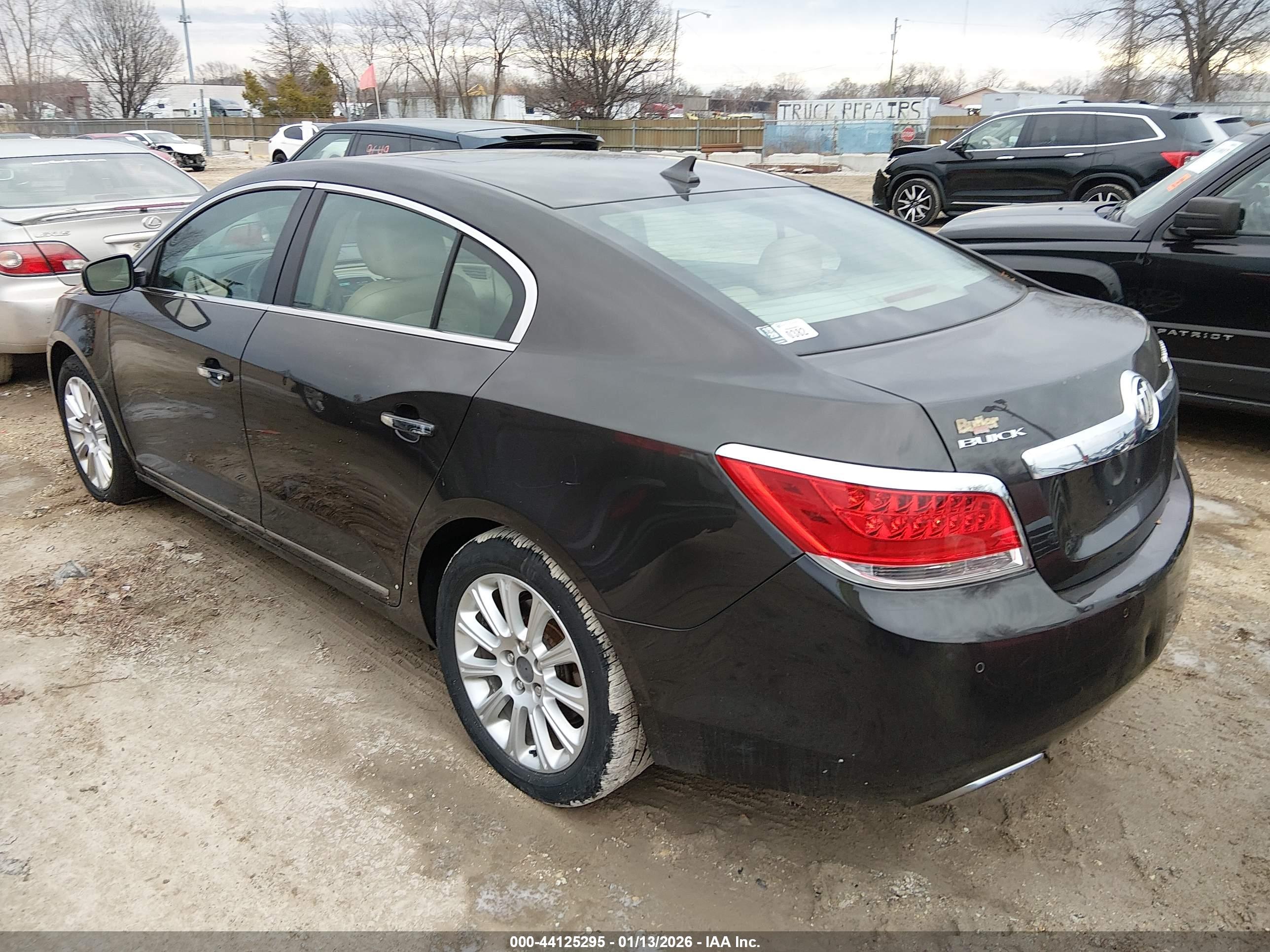 BUICK LACROSSE image 3