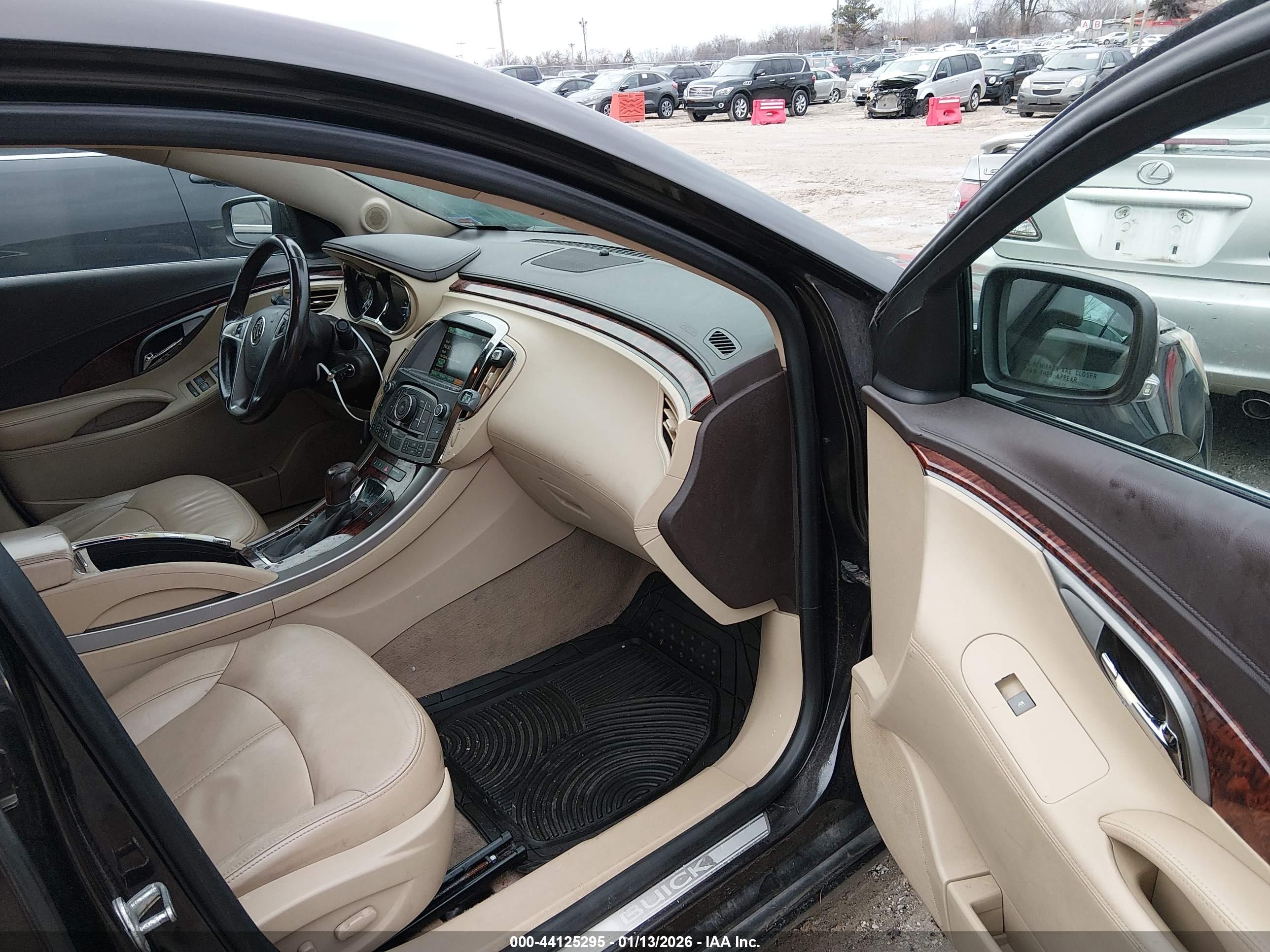 BUICK LACROSSE image 5