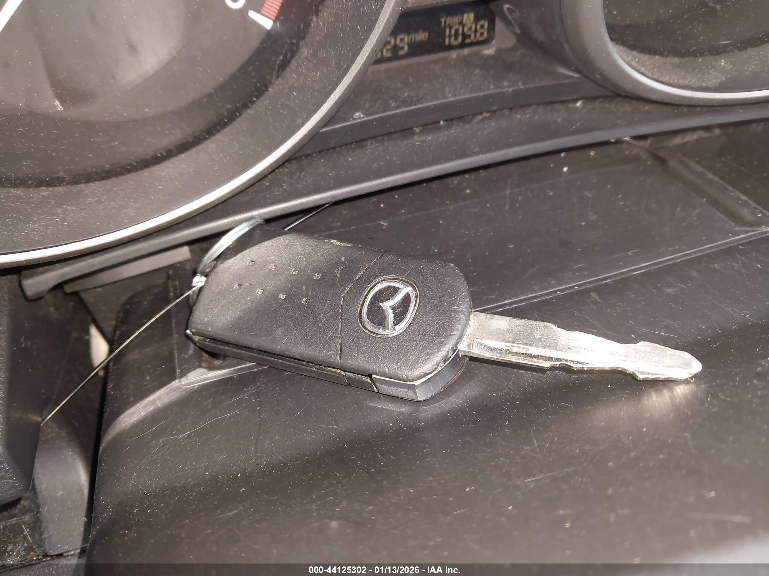 MAZDA MAZDA5 image 11