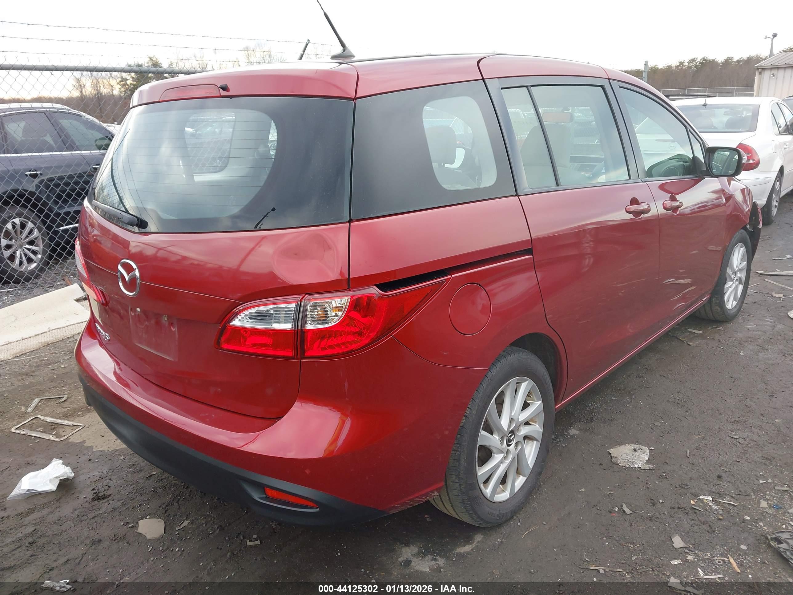 MAZDA MAZDA5 image 4