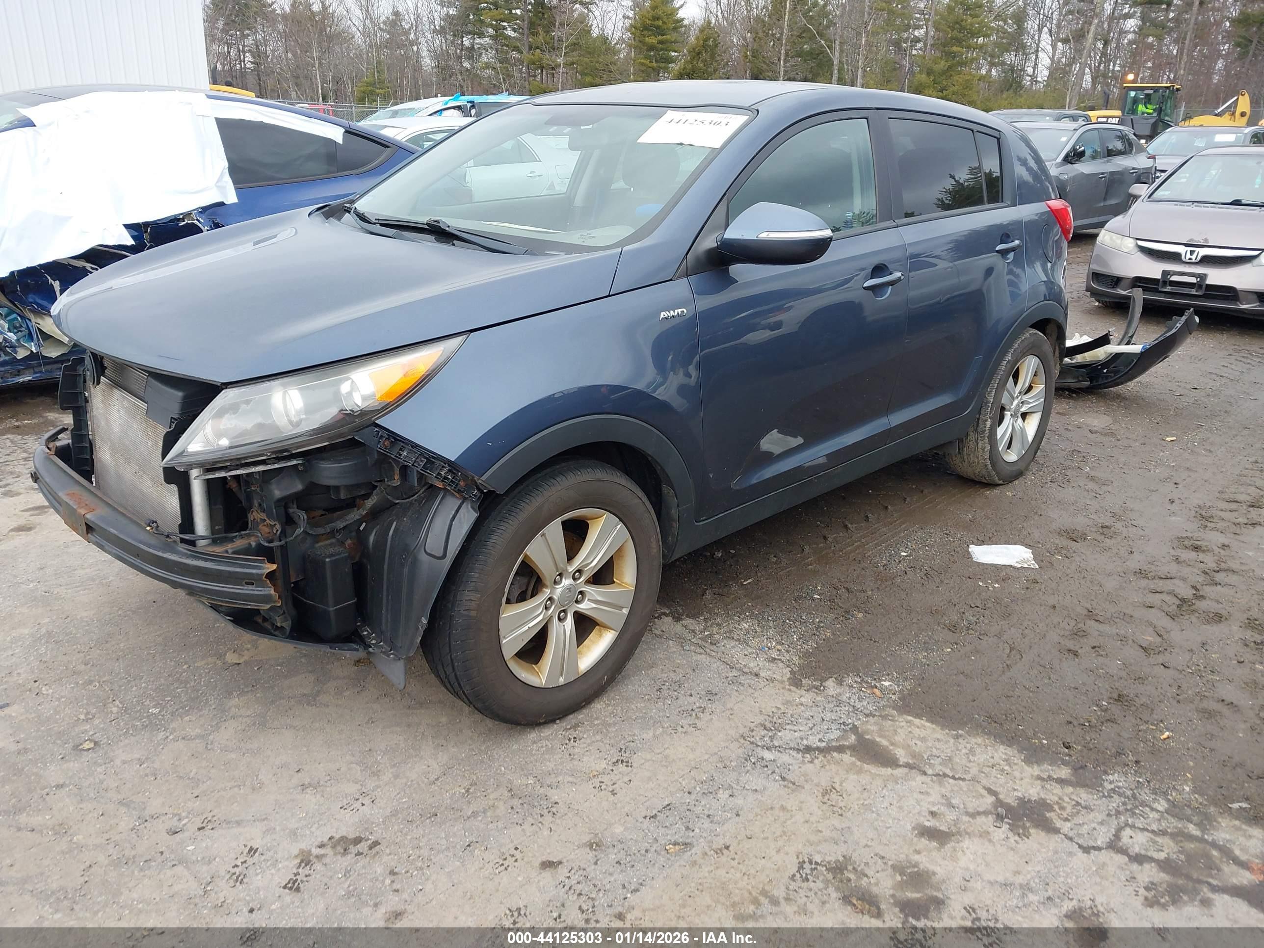 KIA SPORTAGE image 2