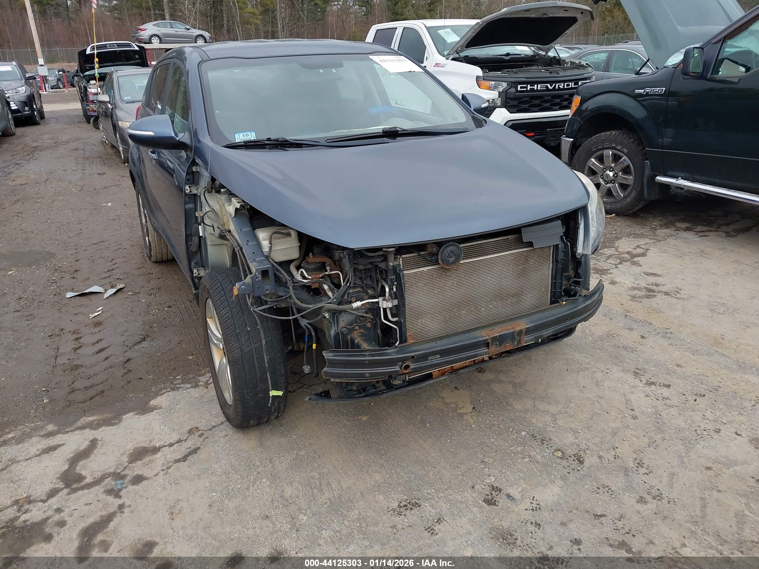 KIA SPORTAGE image 6