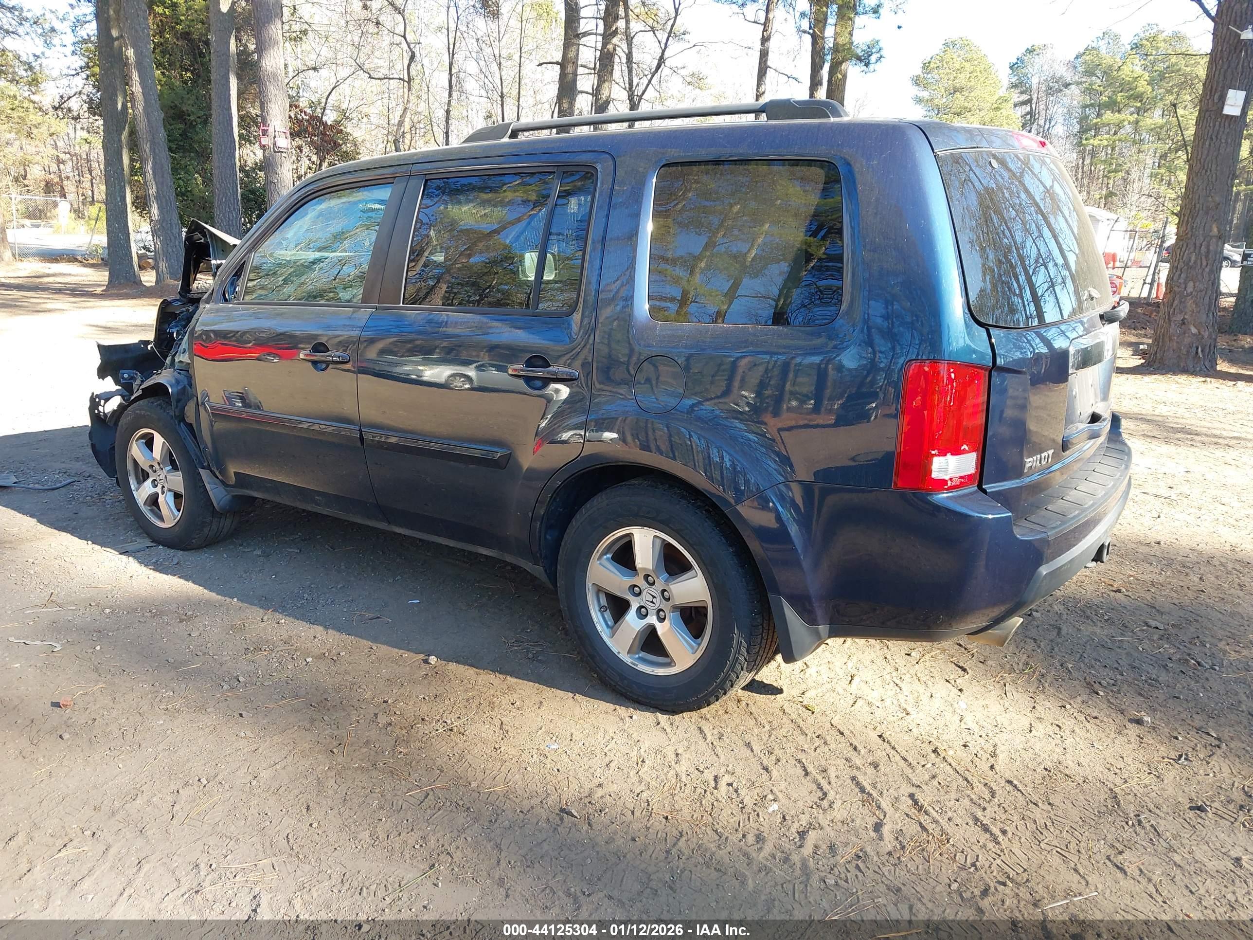 HONDA PILOT image 3
