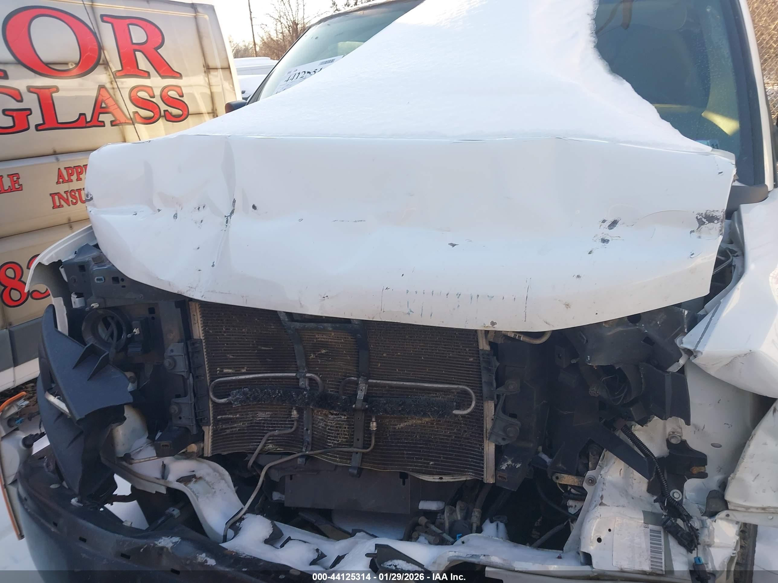CHEVROLET EXPRESS image 10