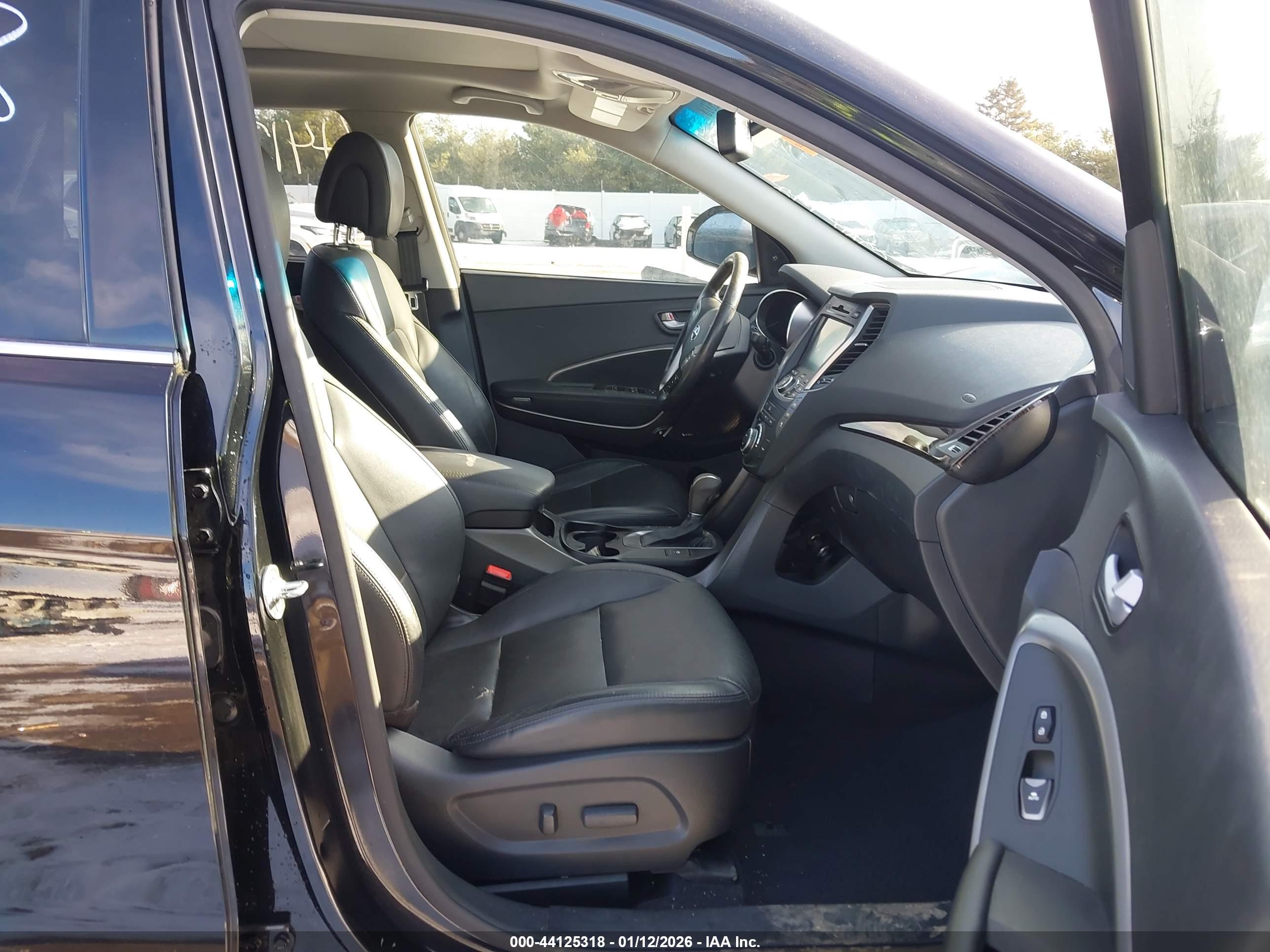 HYUNDAI SANTA image 5
