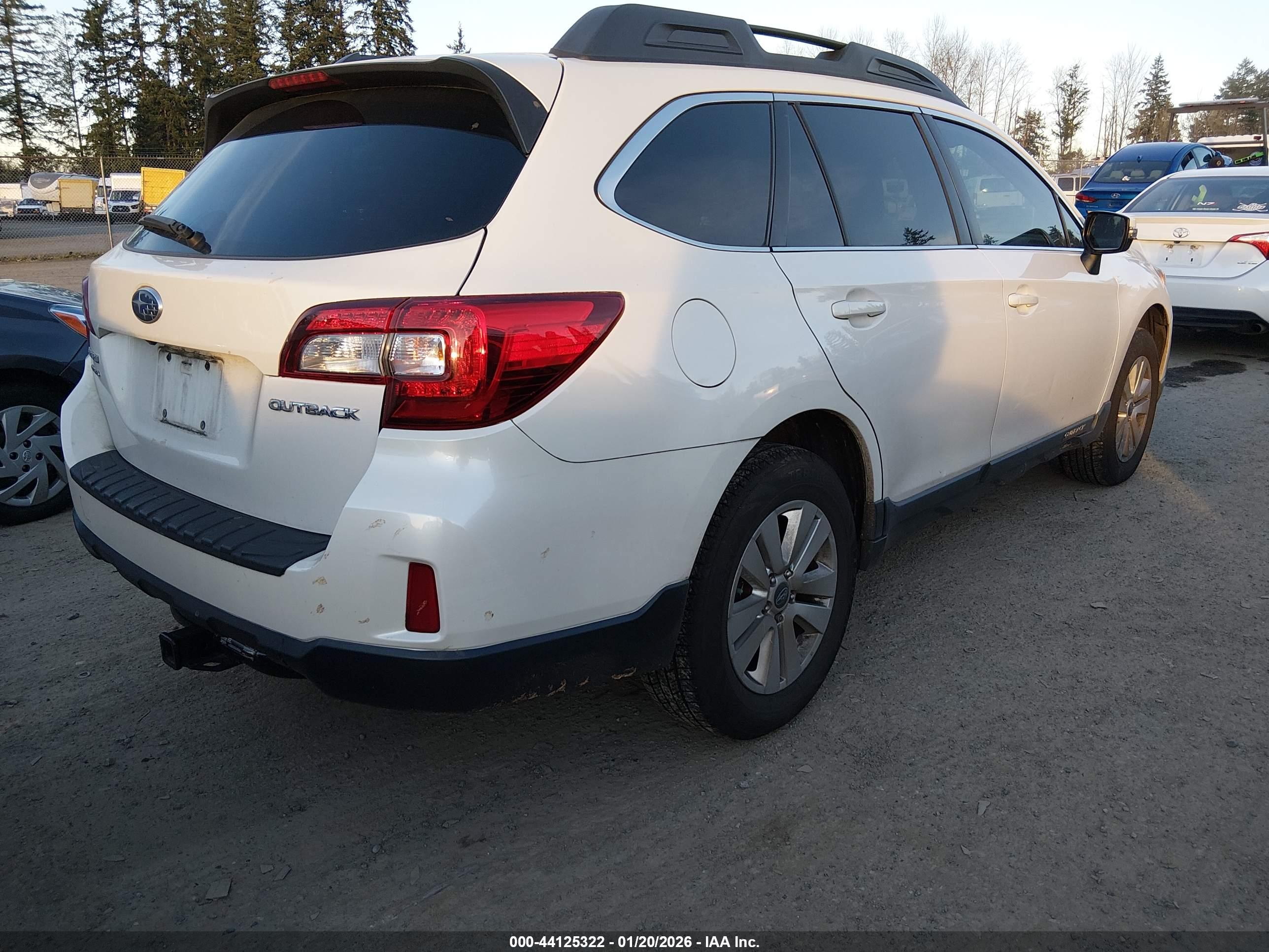 SUBARU OUTBACK image 4