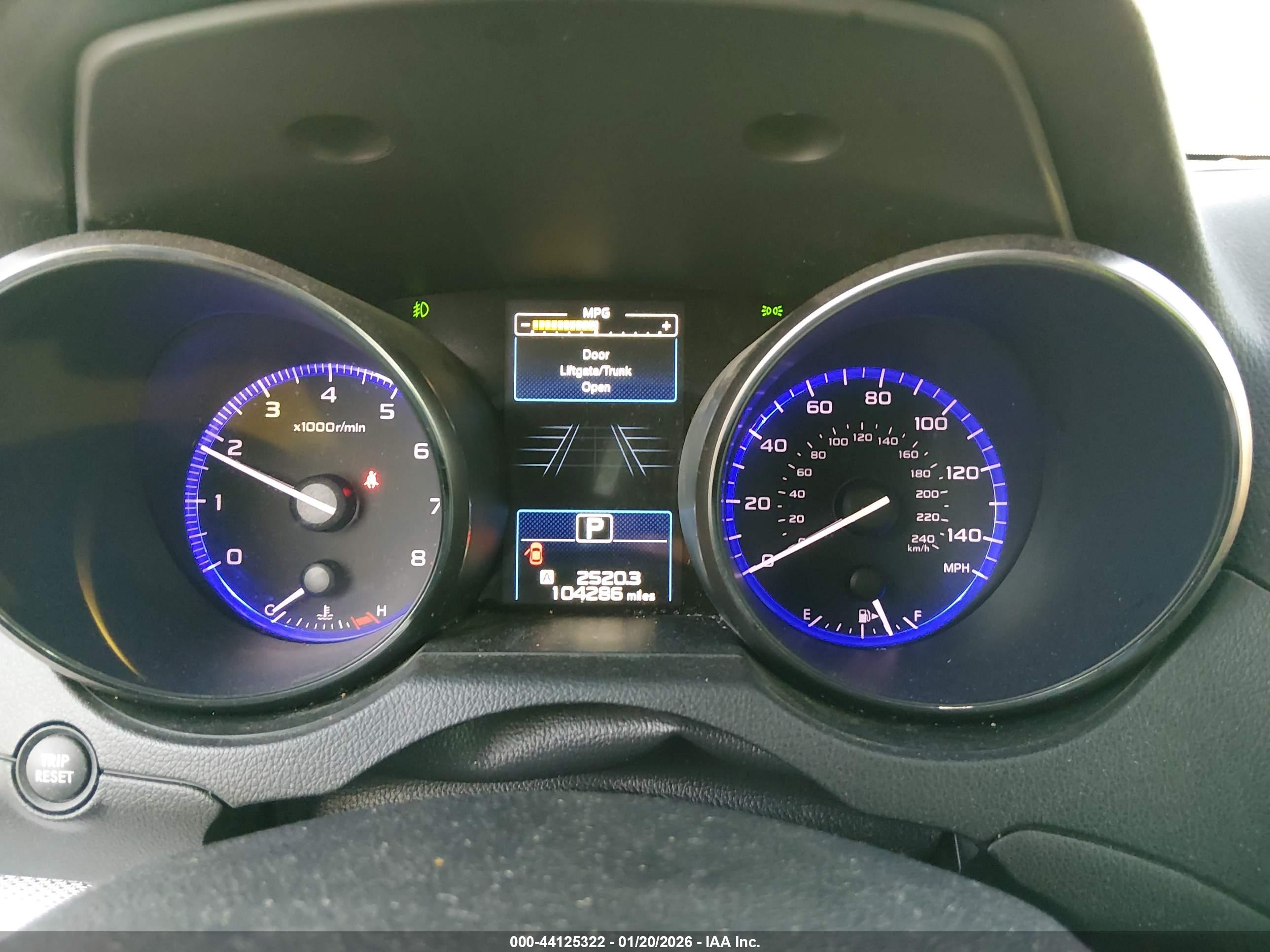 SUBARU OUTBACK image 7