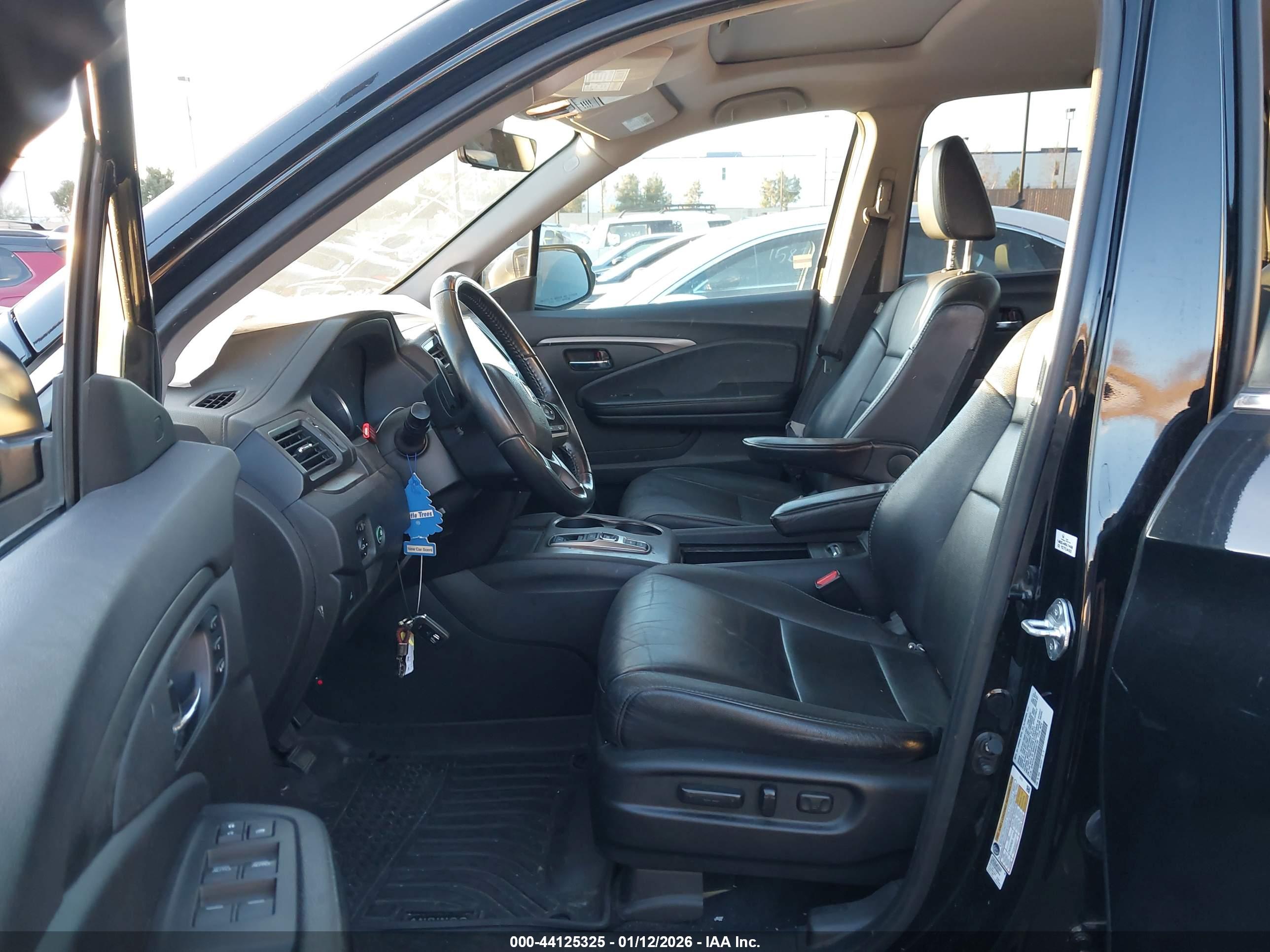 HONDA PILOT image 5