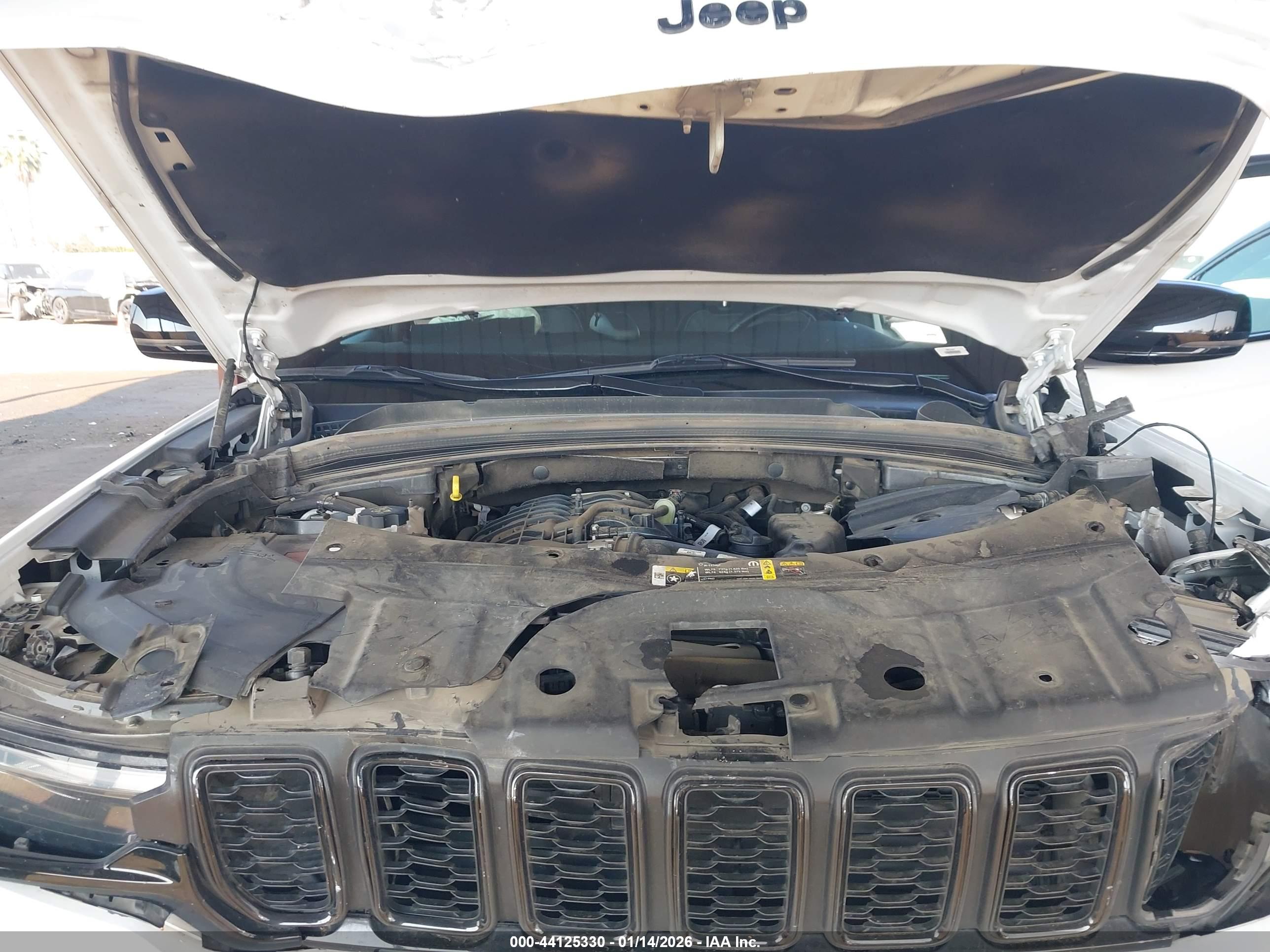 JEEP GRAND image 10