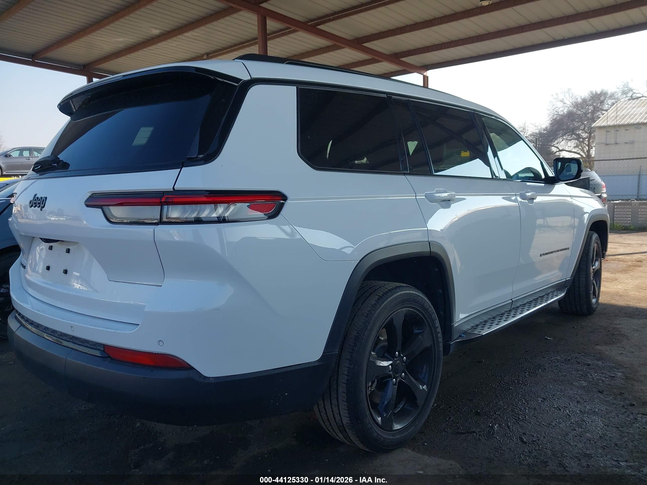 JEEP GRAND image 4