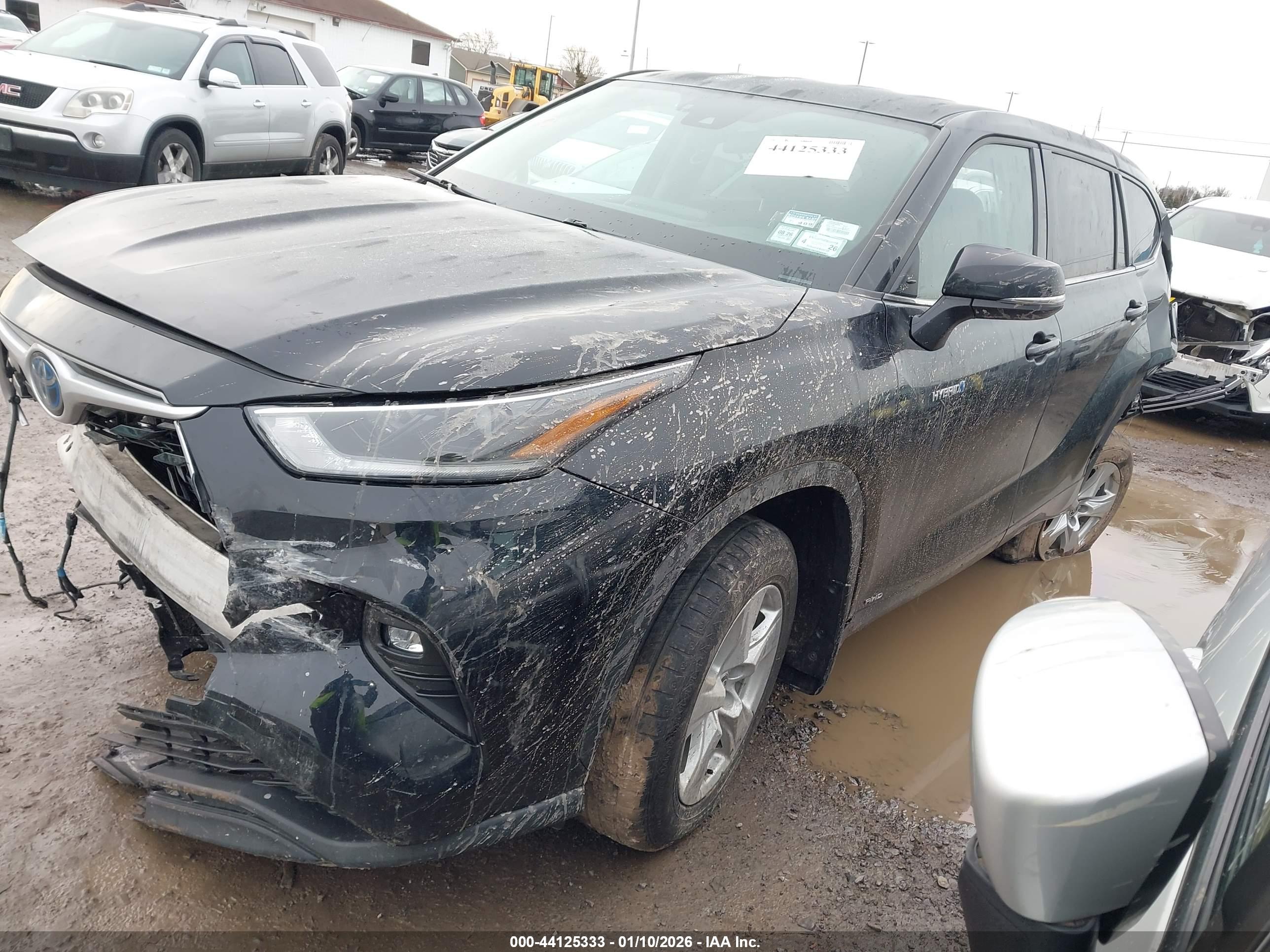 TOYOTA HIGHLANDER image 2