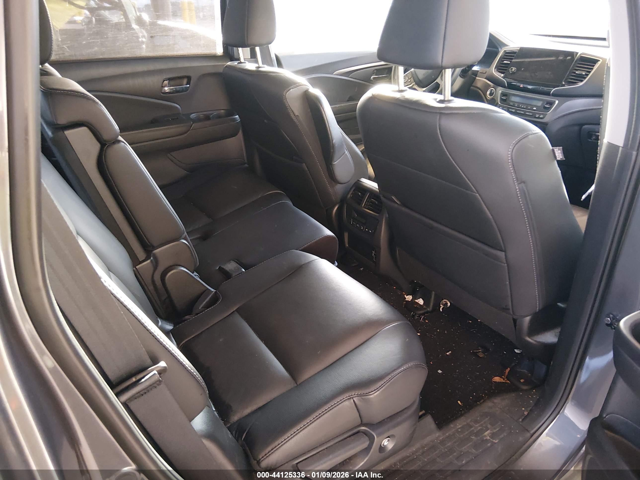 HONDA PILOT image 8