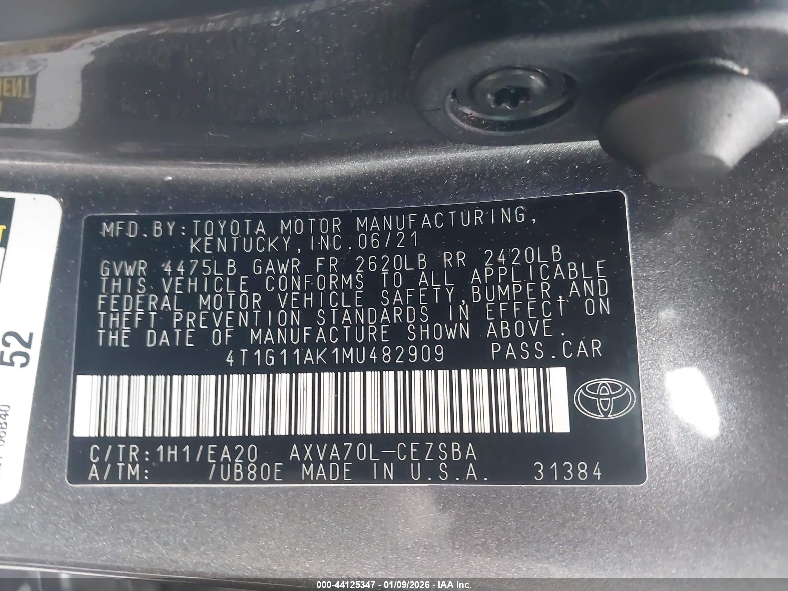 TOYOTA CAMRY image 9