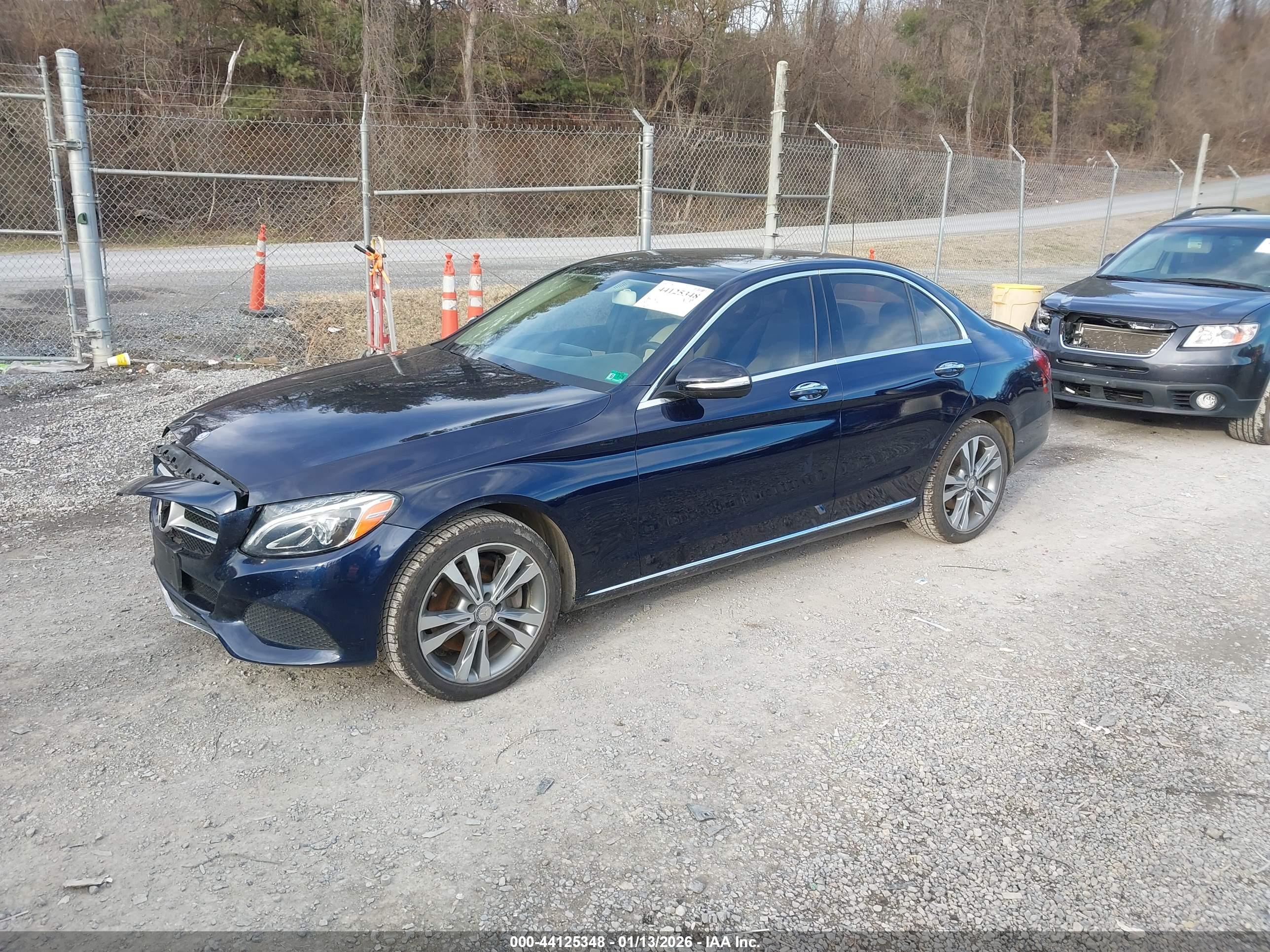 MERCEDES-BENZ C image 2