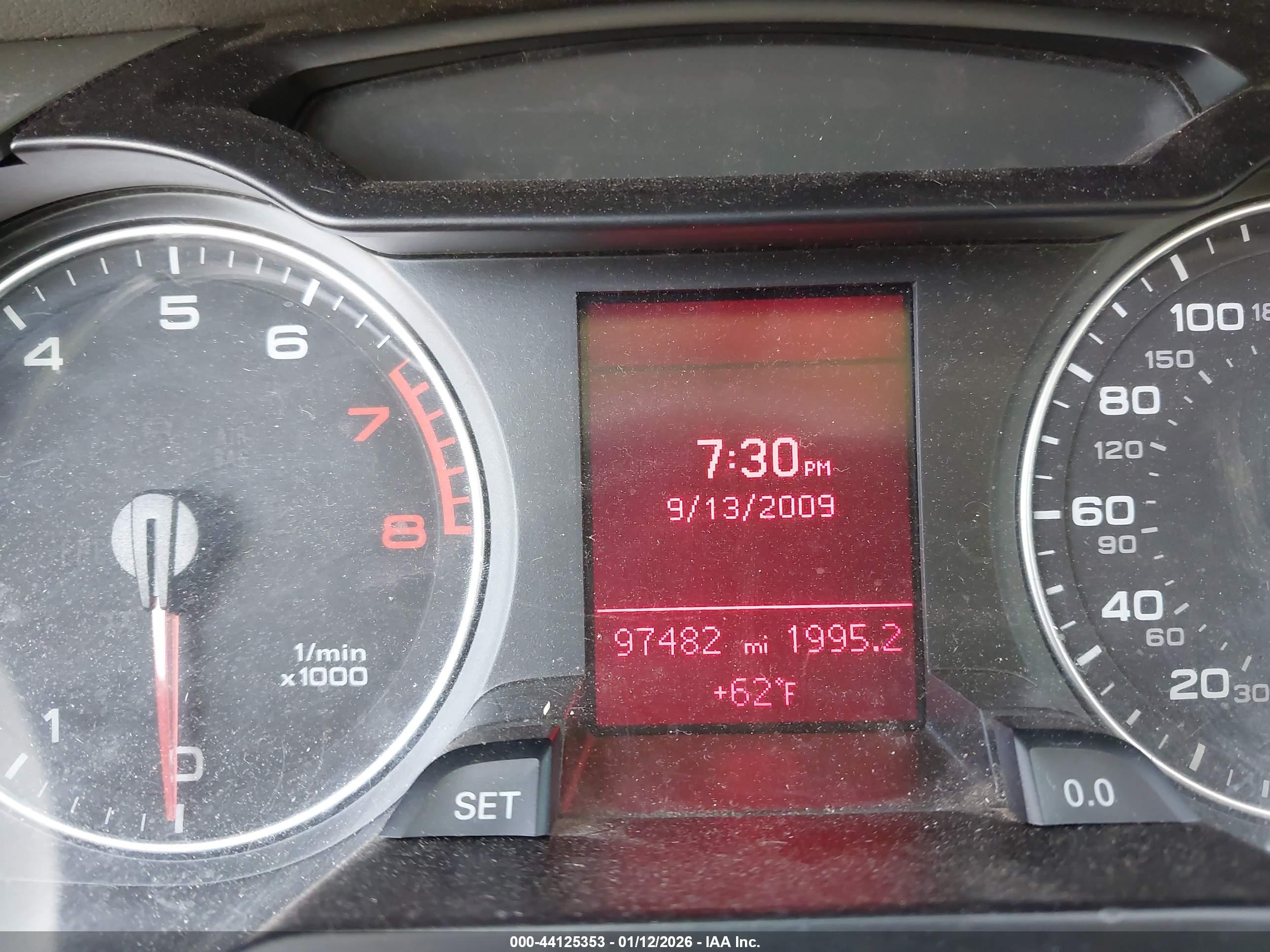 AUDI A4 image 7