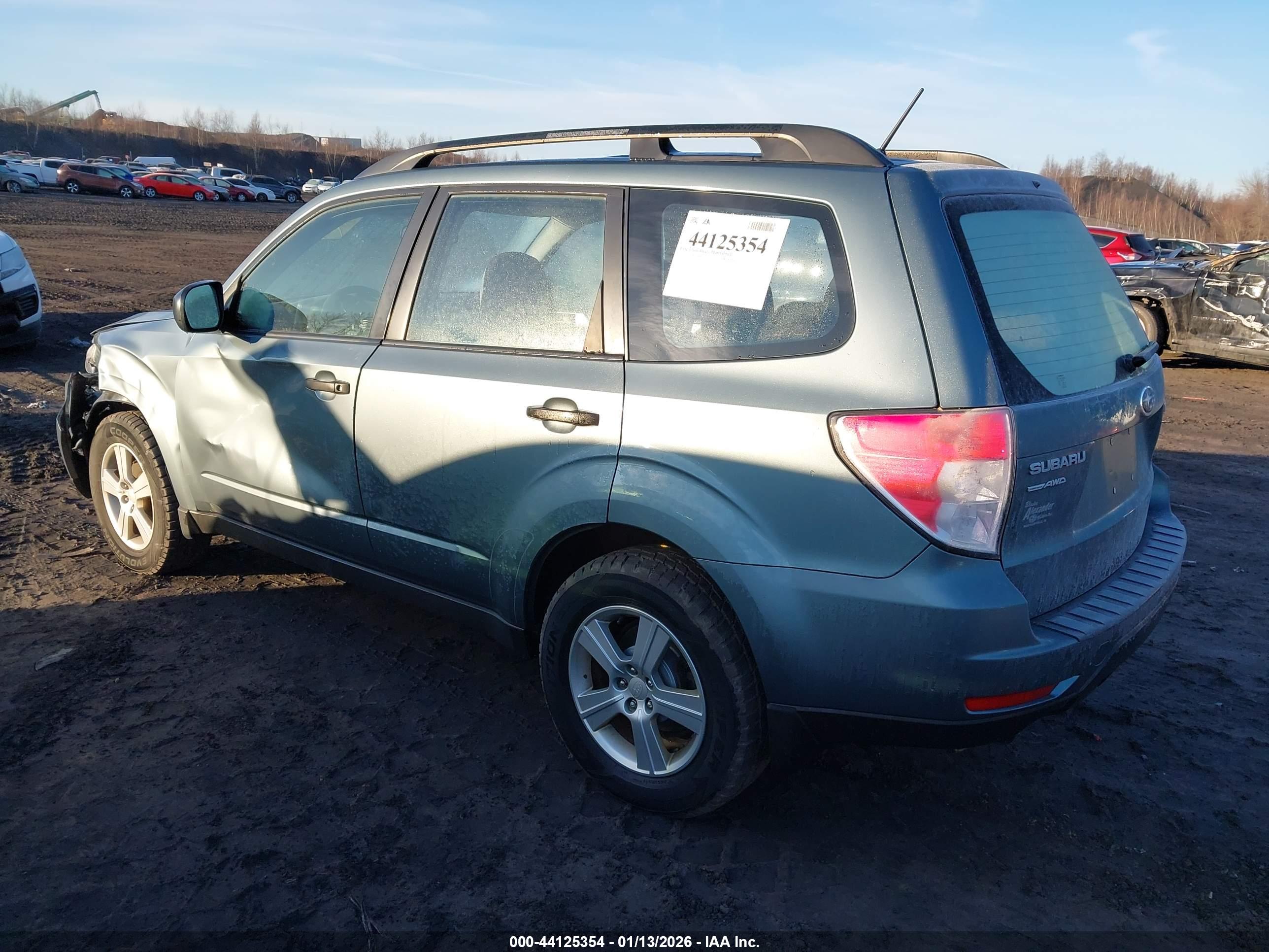 SUBARU FORESTER image 3