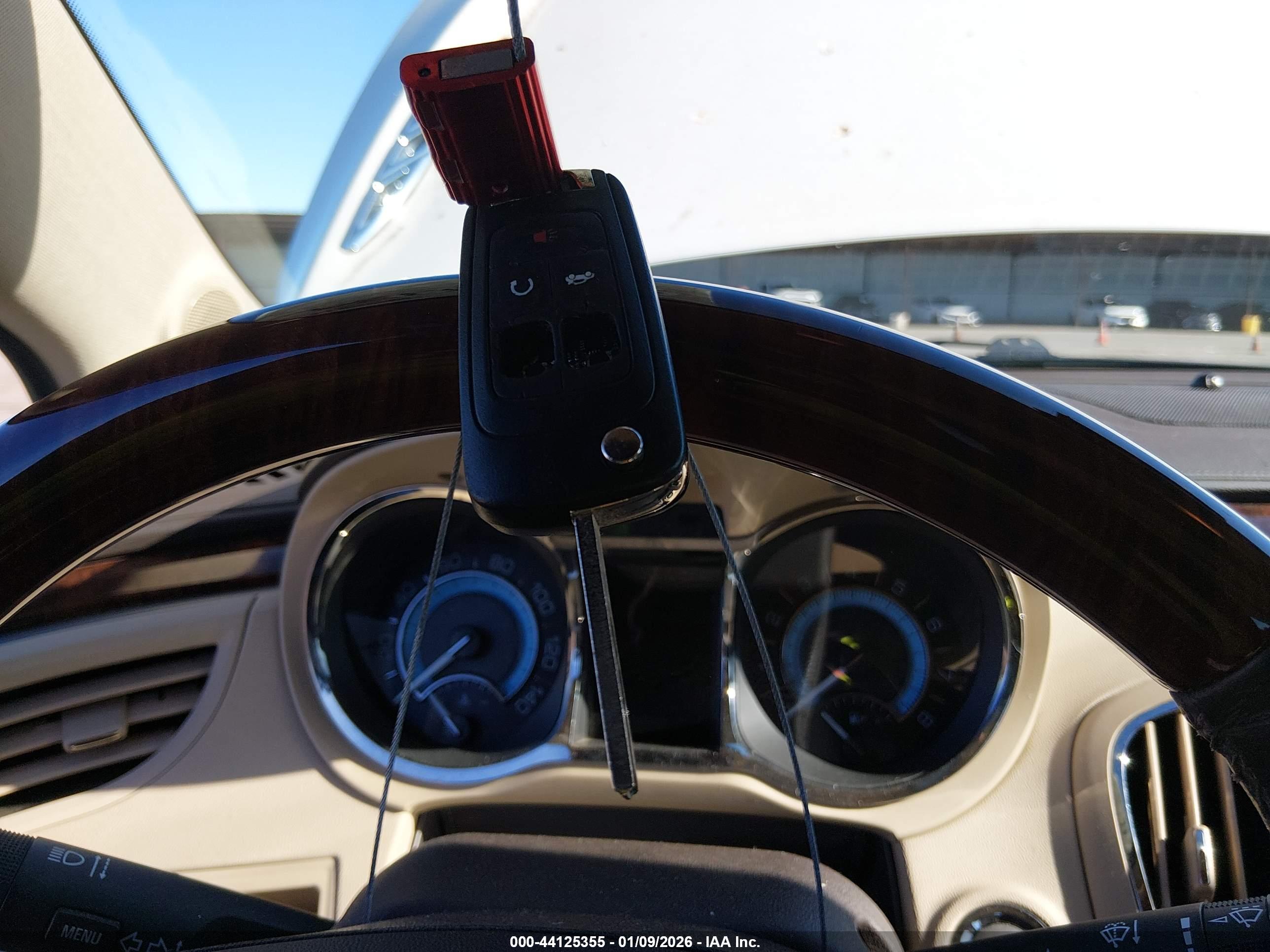 BUICK LACROSSE image 11