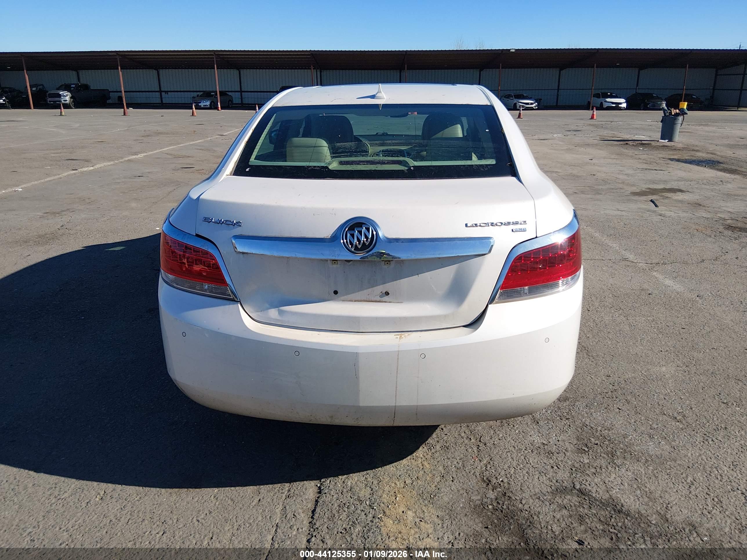BUICK LACROSSE image 6