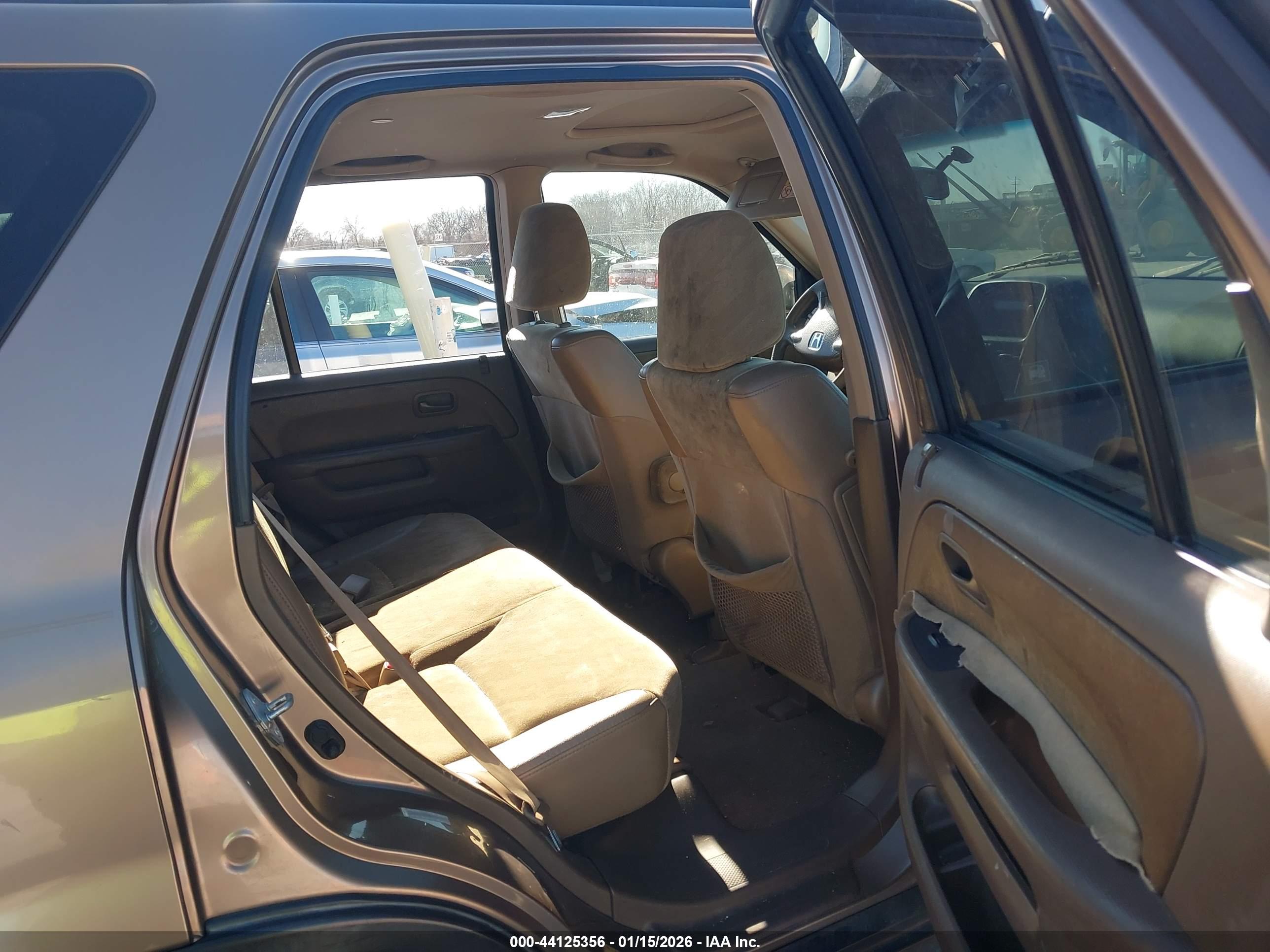 HONDA CR-V image 8