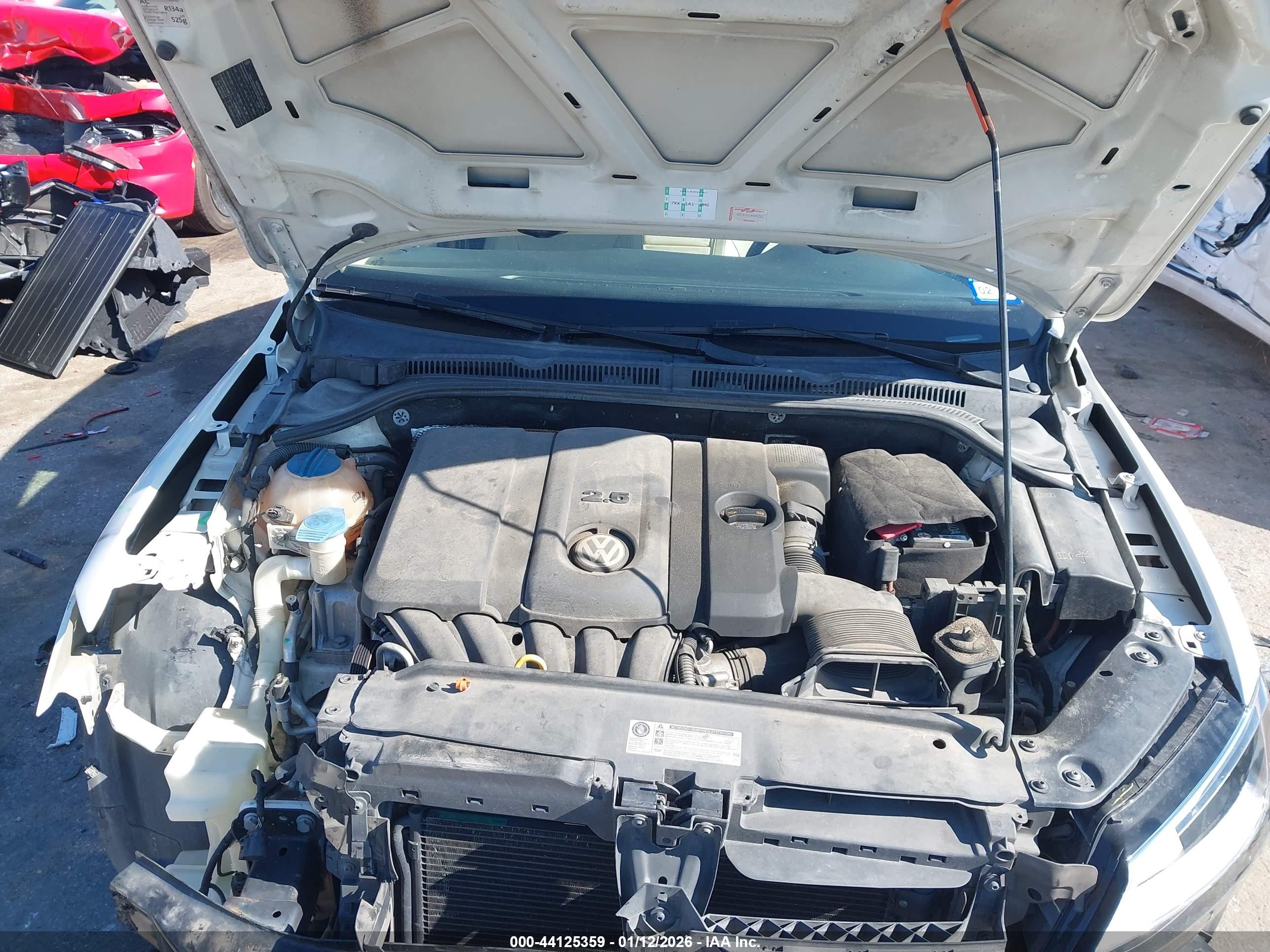 VOLKSWAGEN JETTA image 10