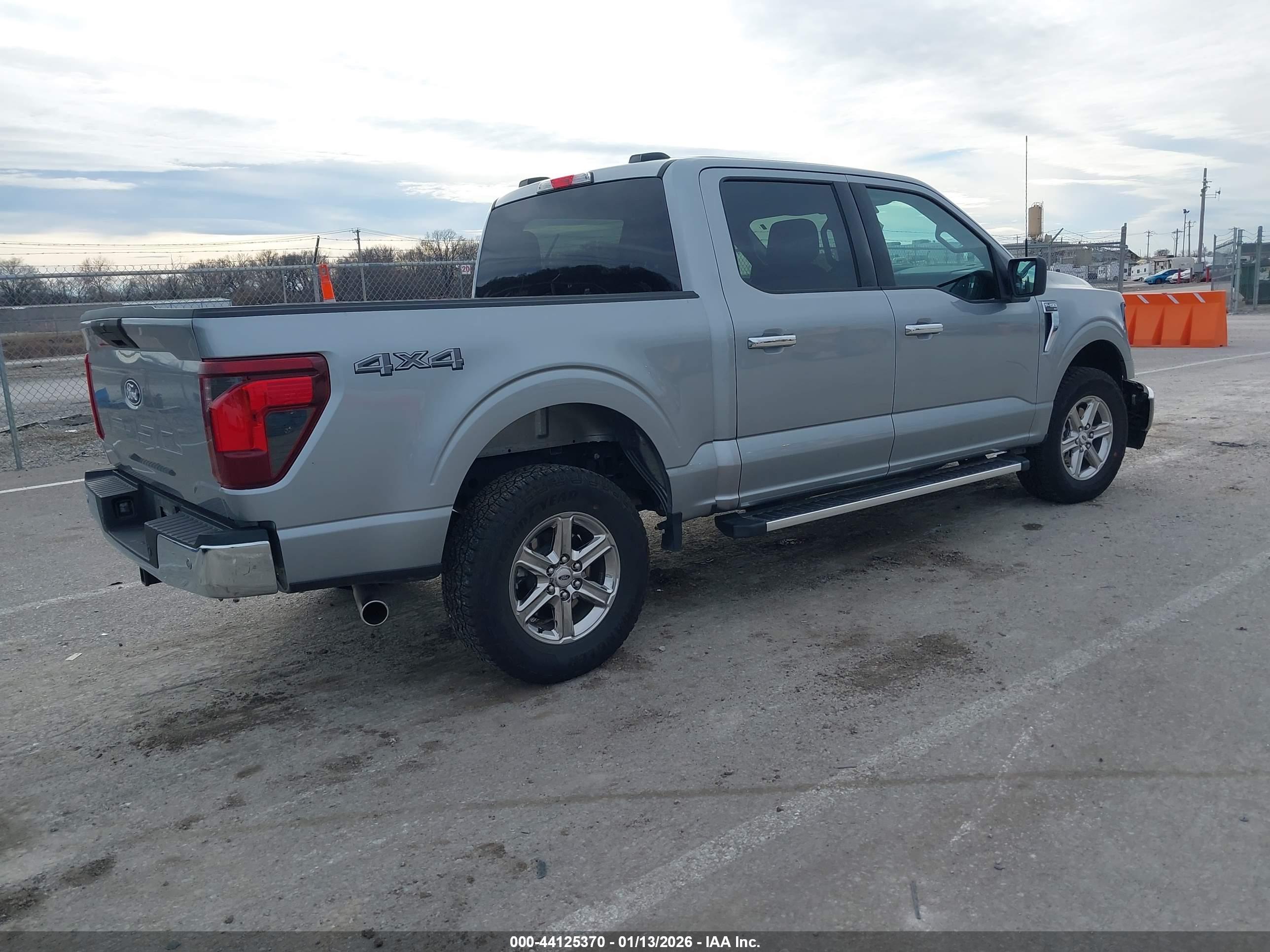 FORD F-150 image 4