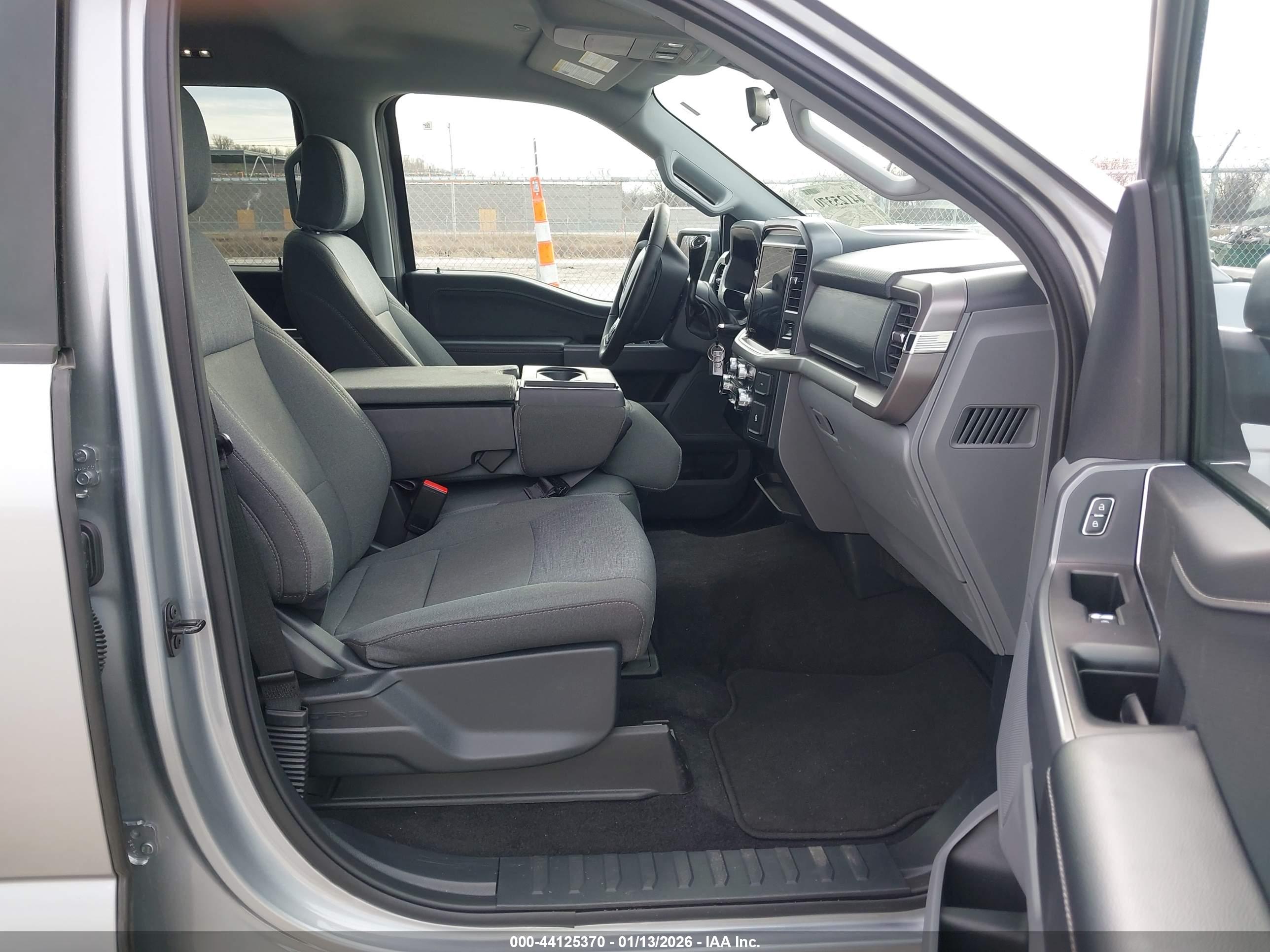 FORD F-150 image 5