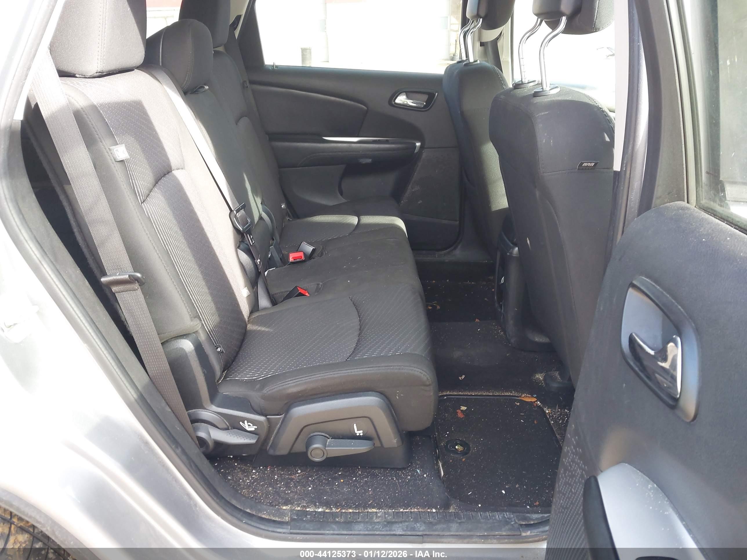 DODGE JOURNEY image 8
