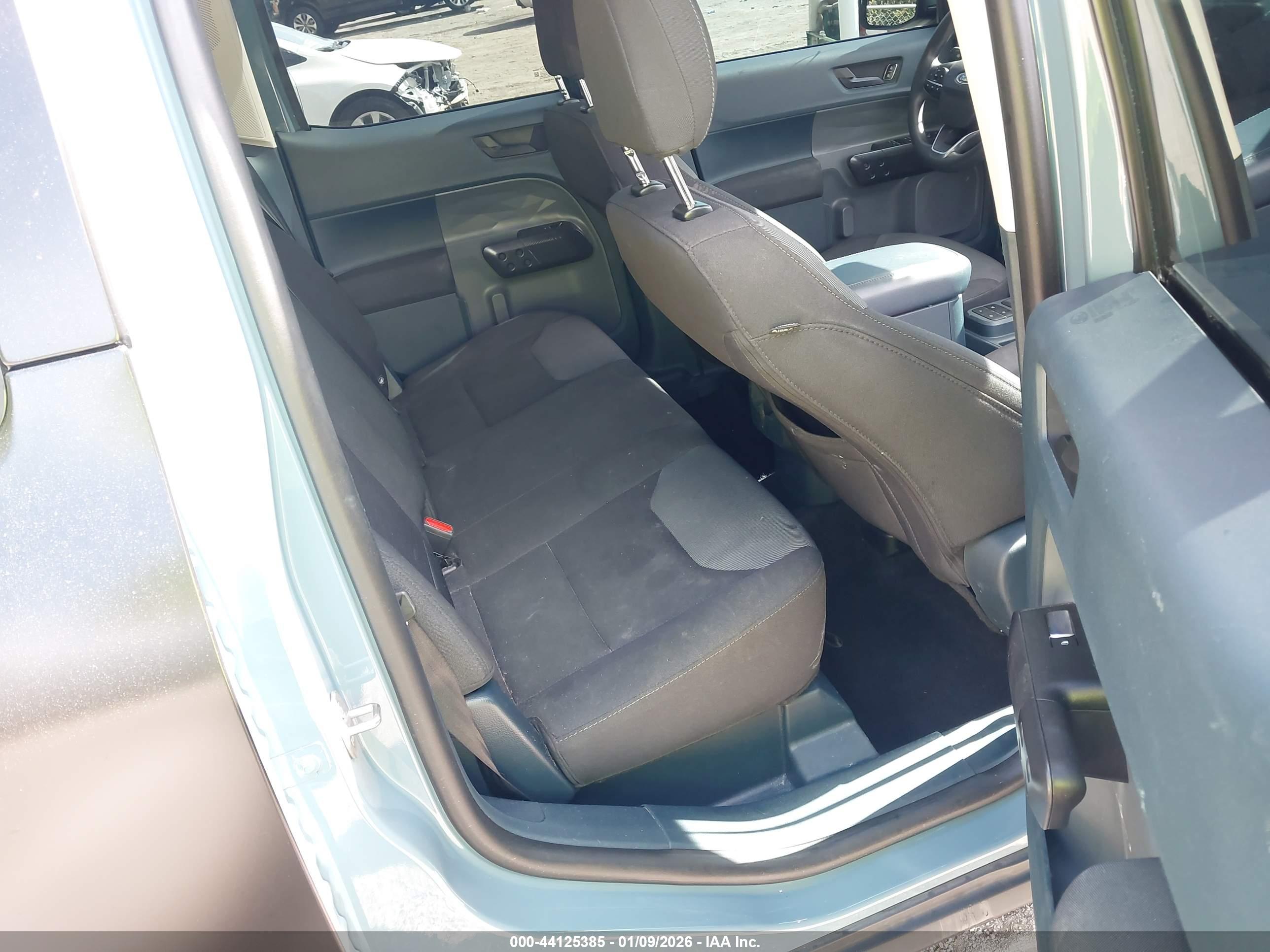 FORD MAVERICK image 8