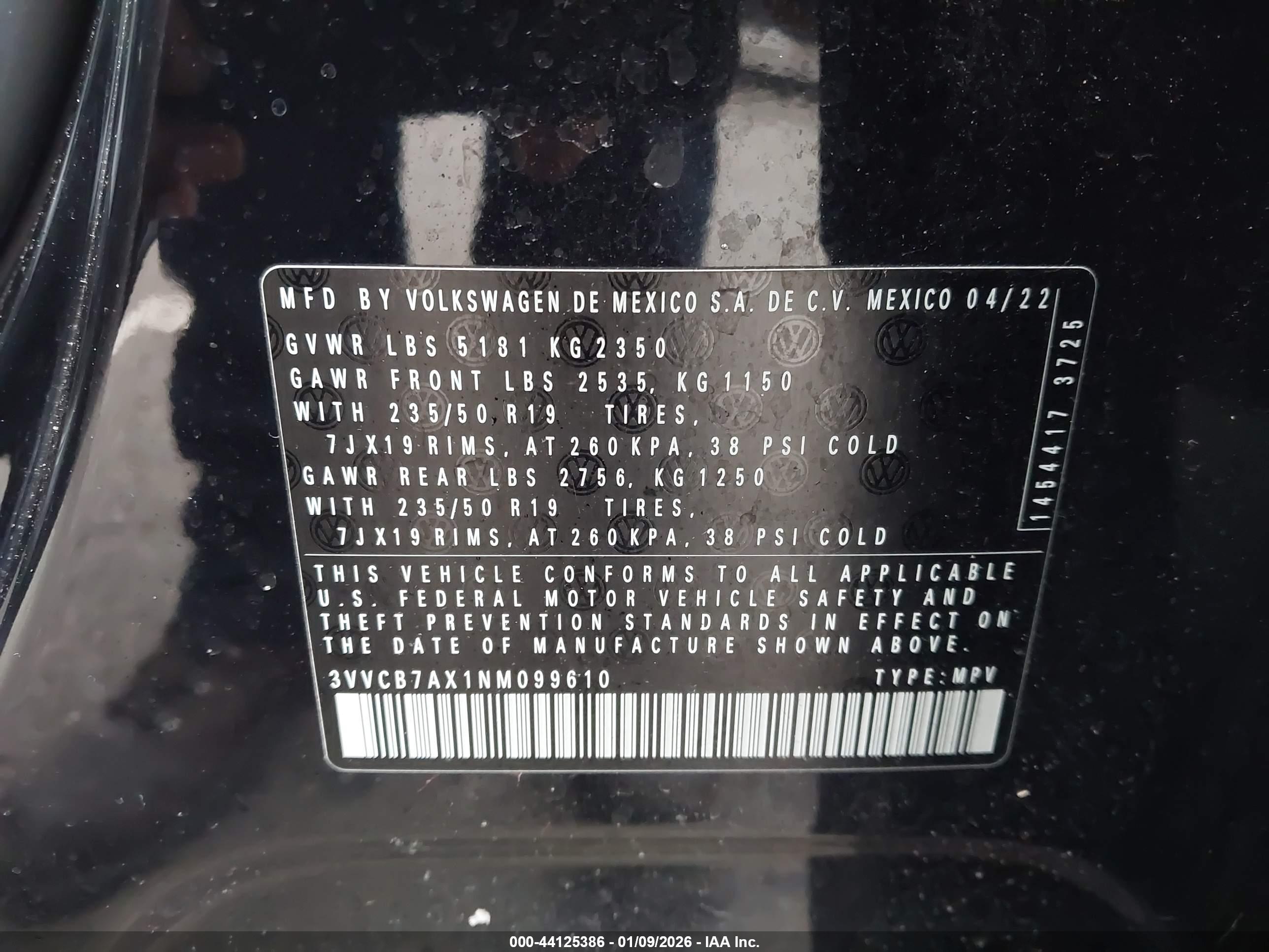 VOLKSWAGEN TIGUAN image 9