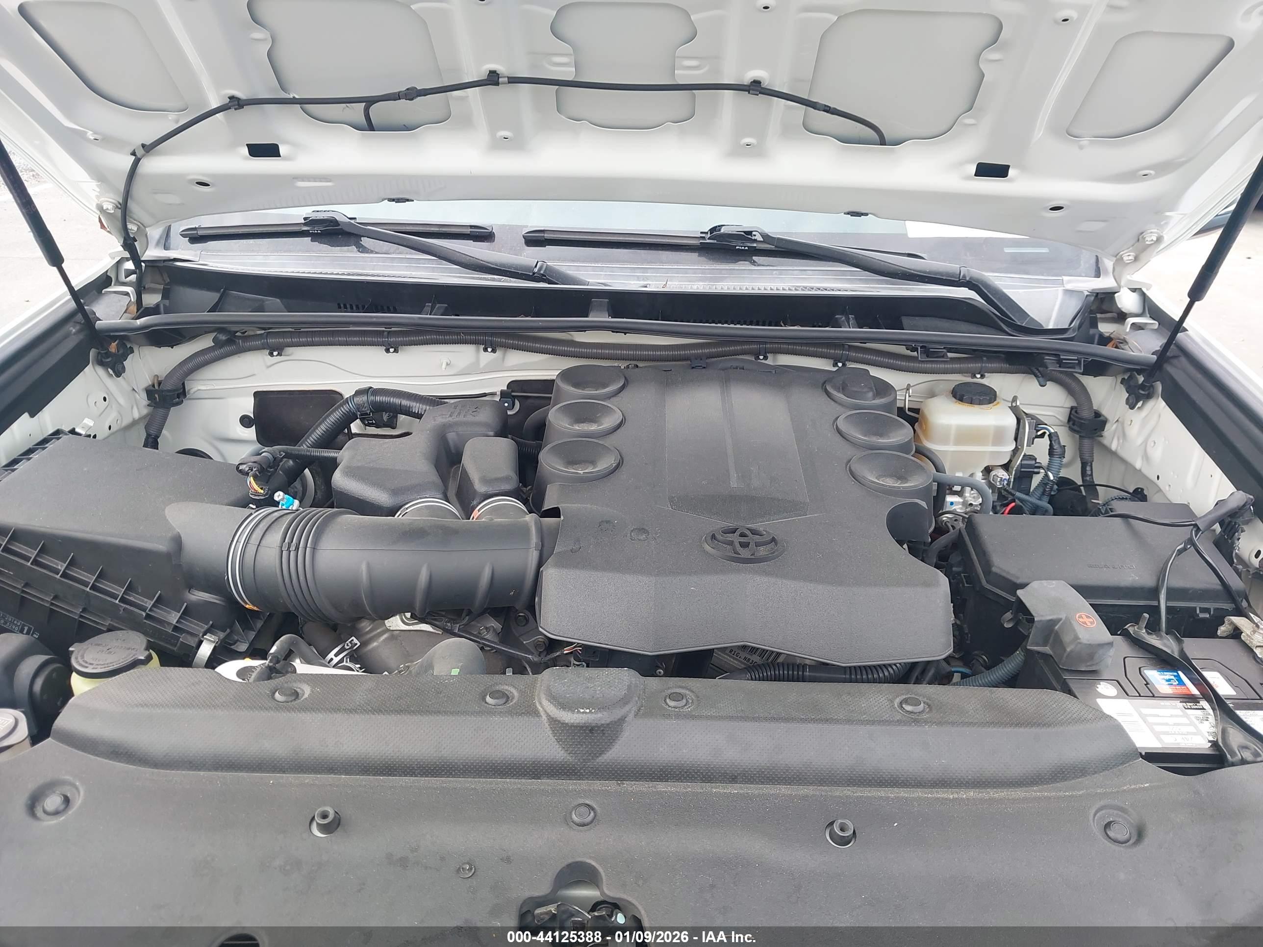 TOYOTA 4RUNNER image 10