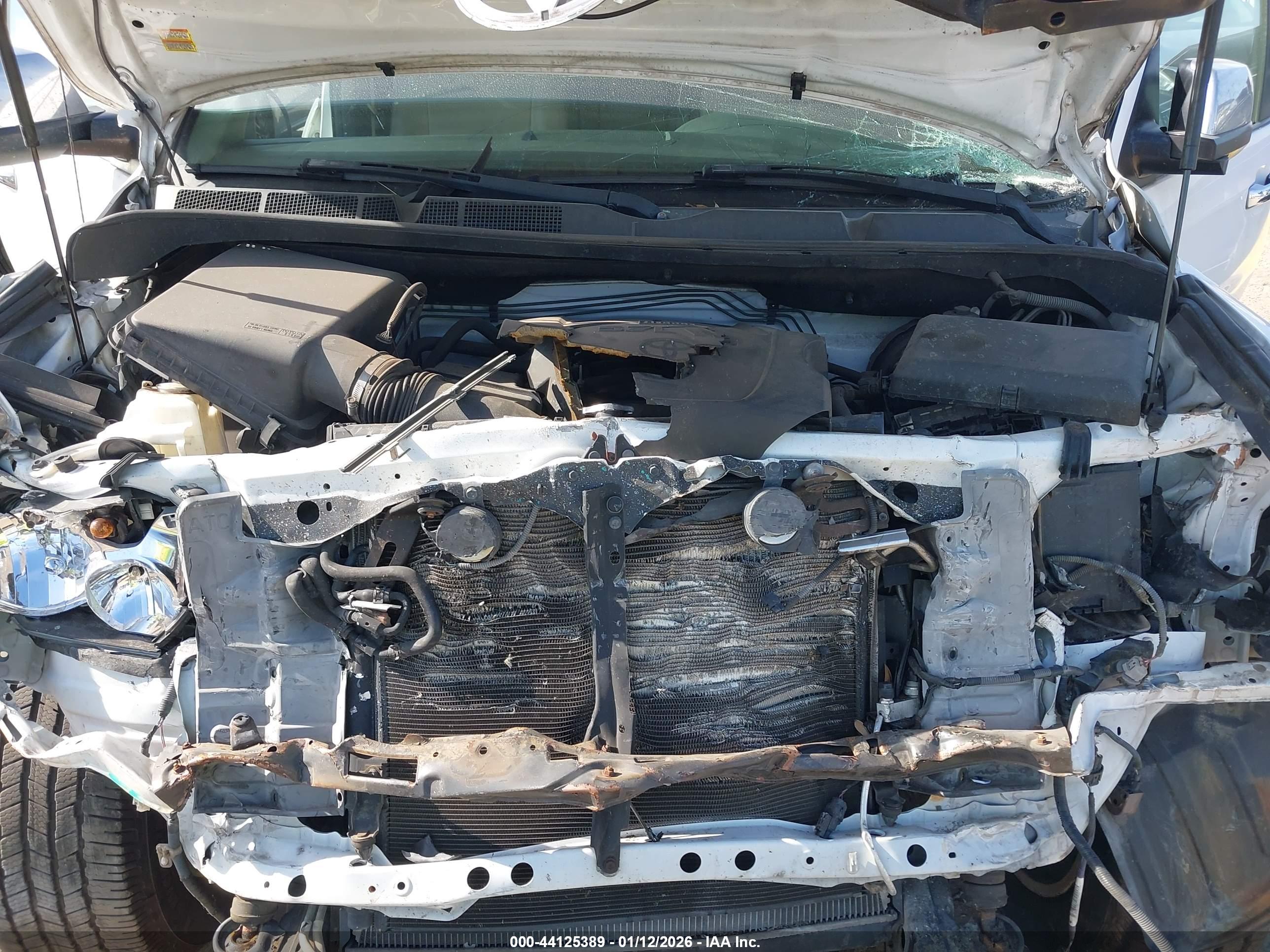 TOYOTA TUNDRA image 10