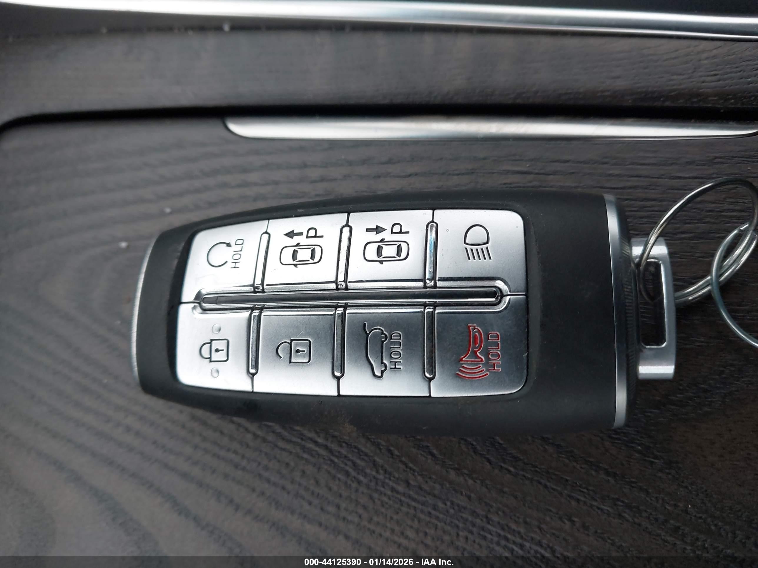 GENESIS GV80 image 11