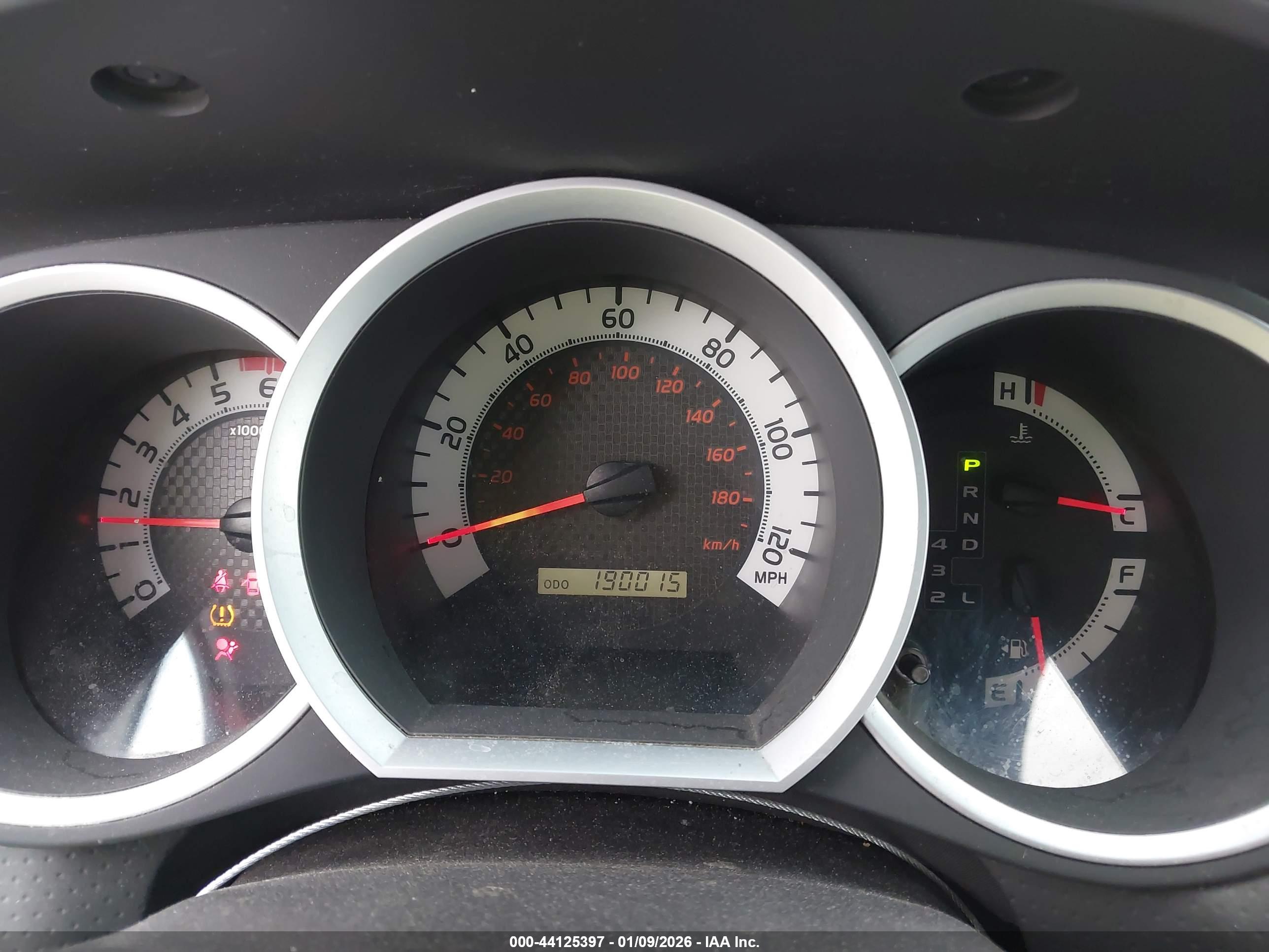 TOYOTA TACOMA image 7