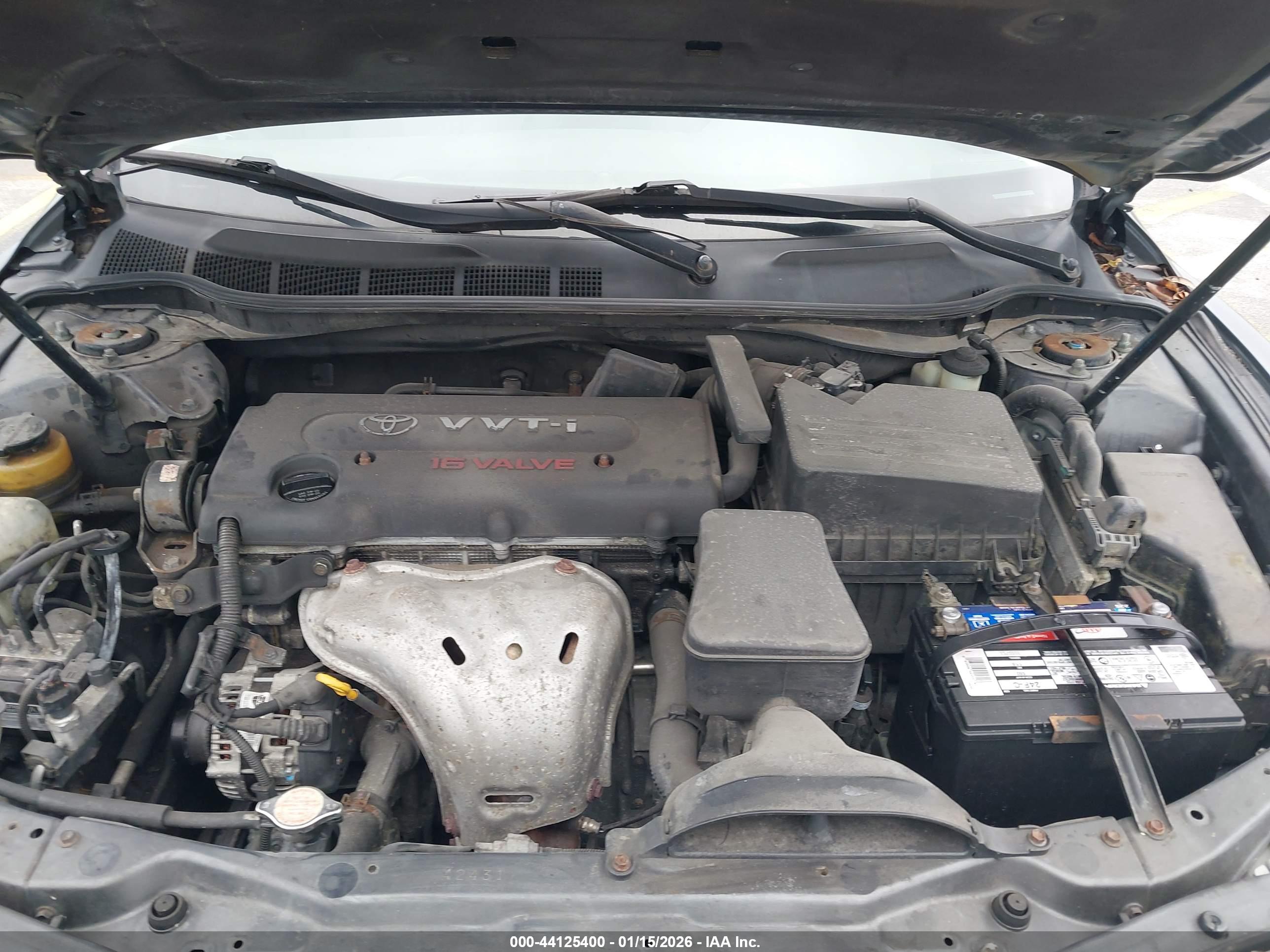 TOYOTA CAMRY image 10