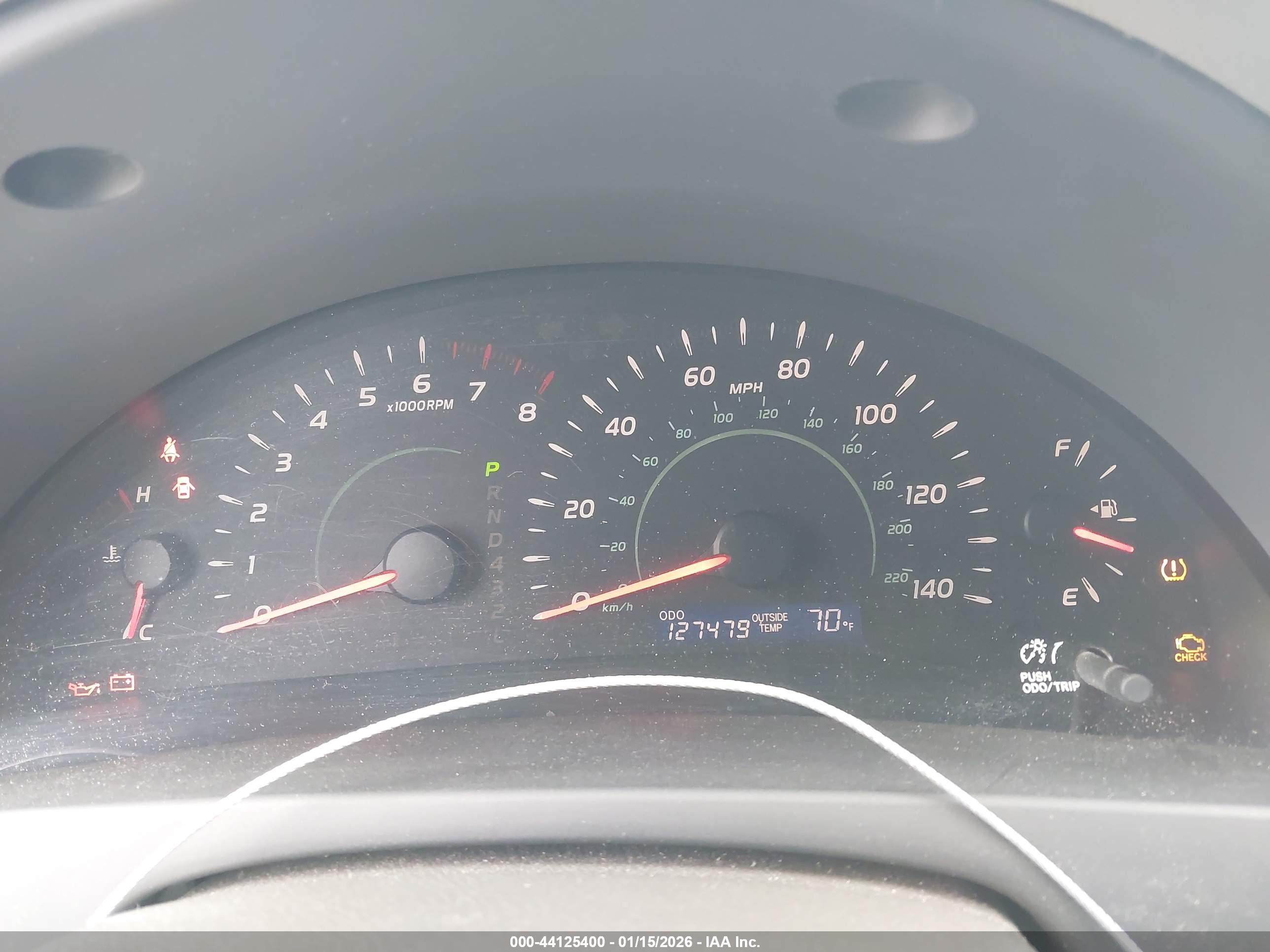 TOYOTA CAMRY image 7