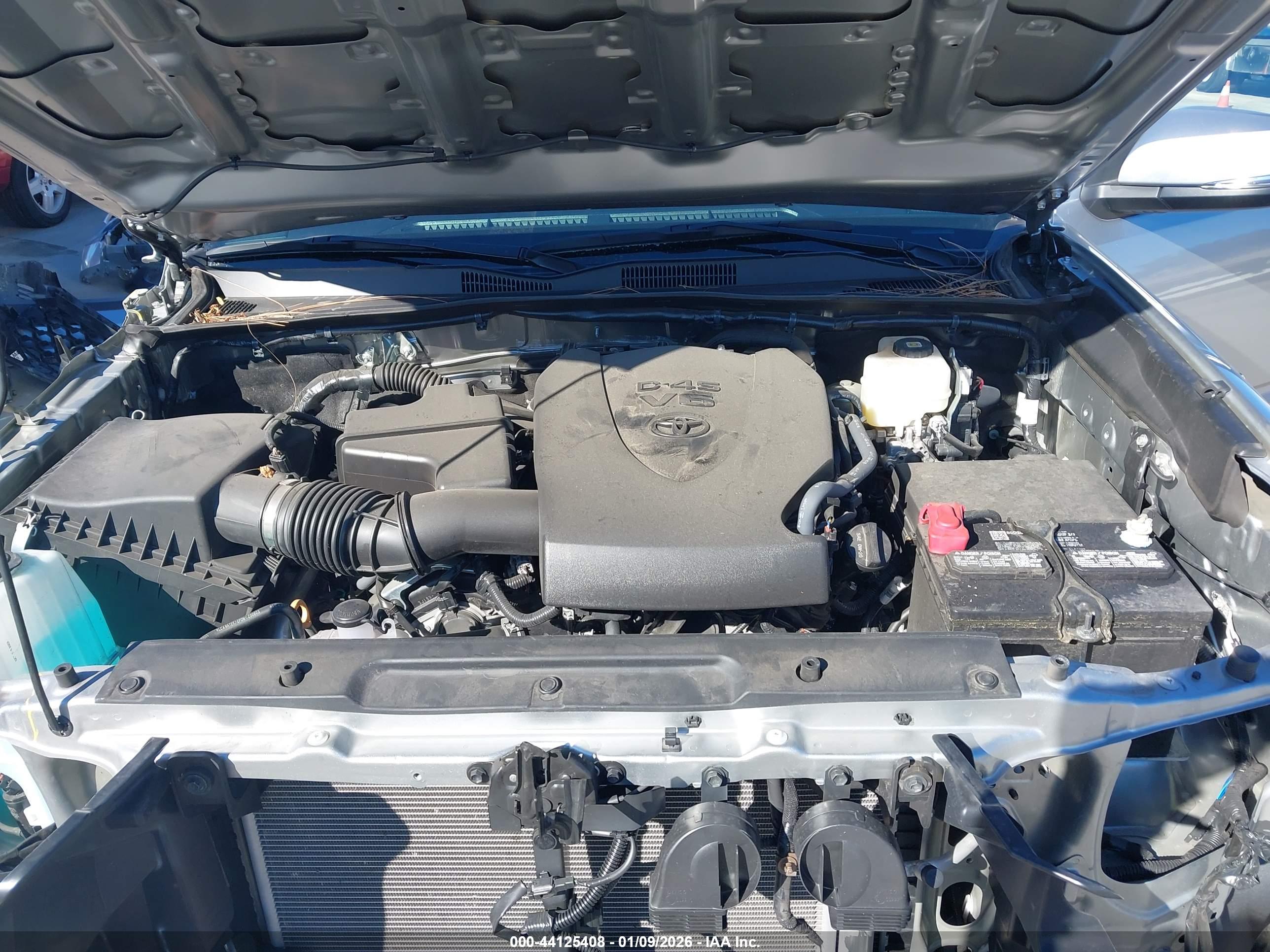 TOYOTA TACOMA image 10