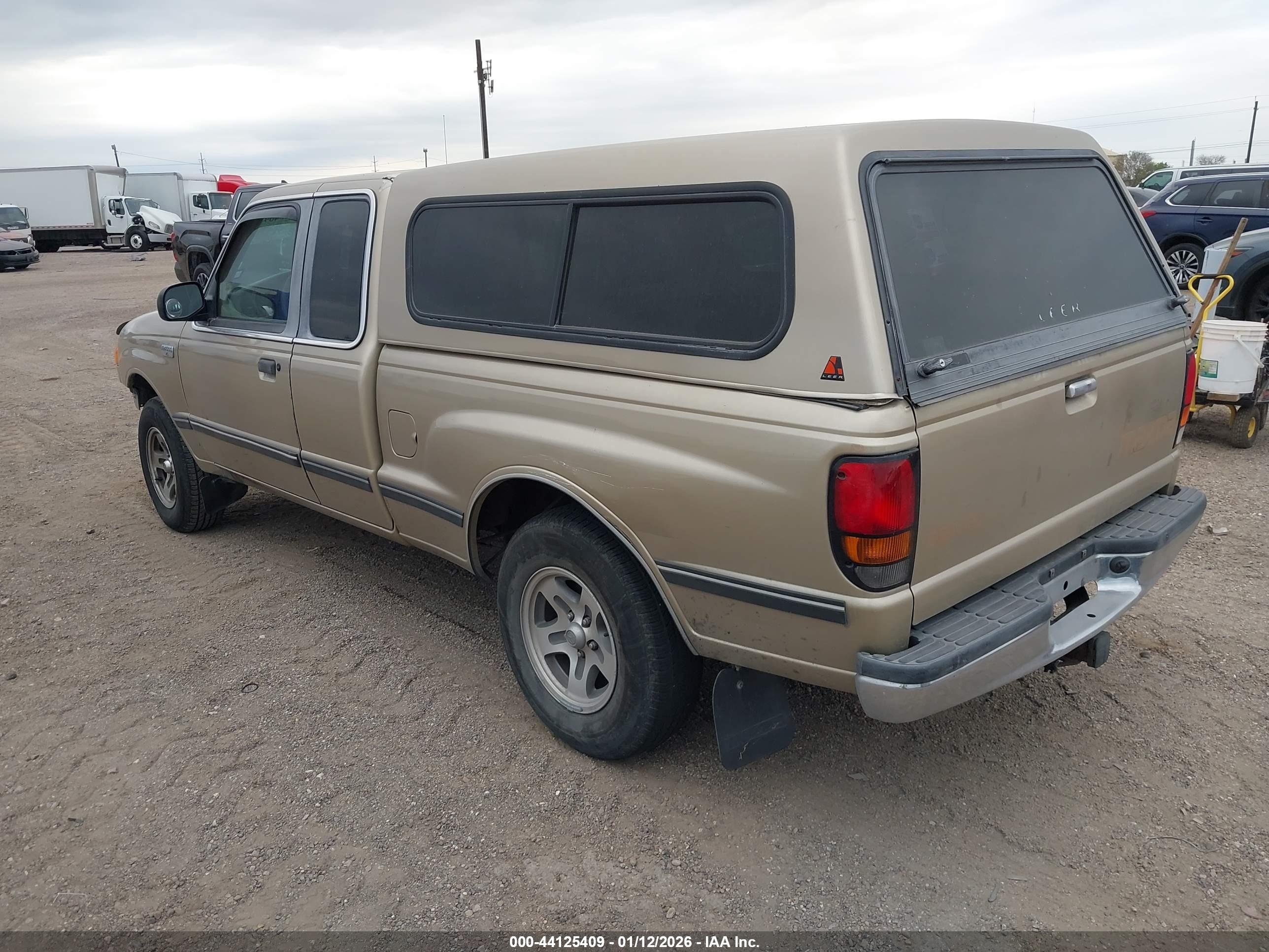 MAZDA B4000 image 3