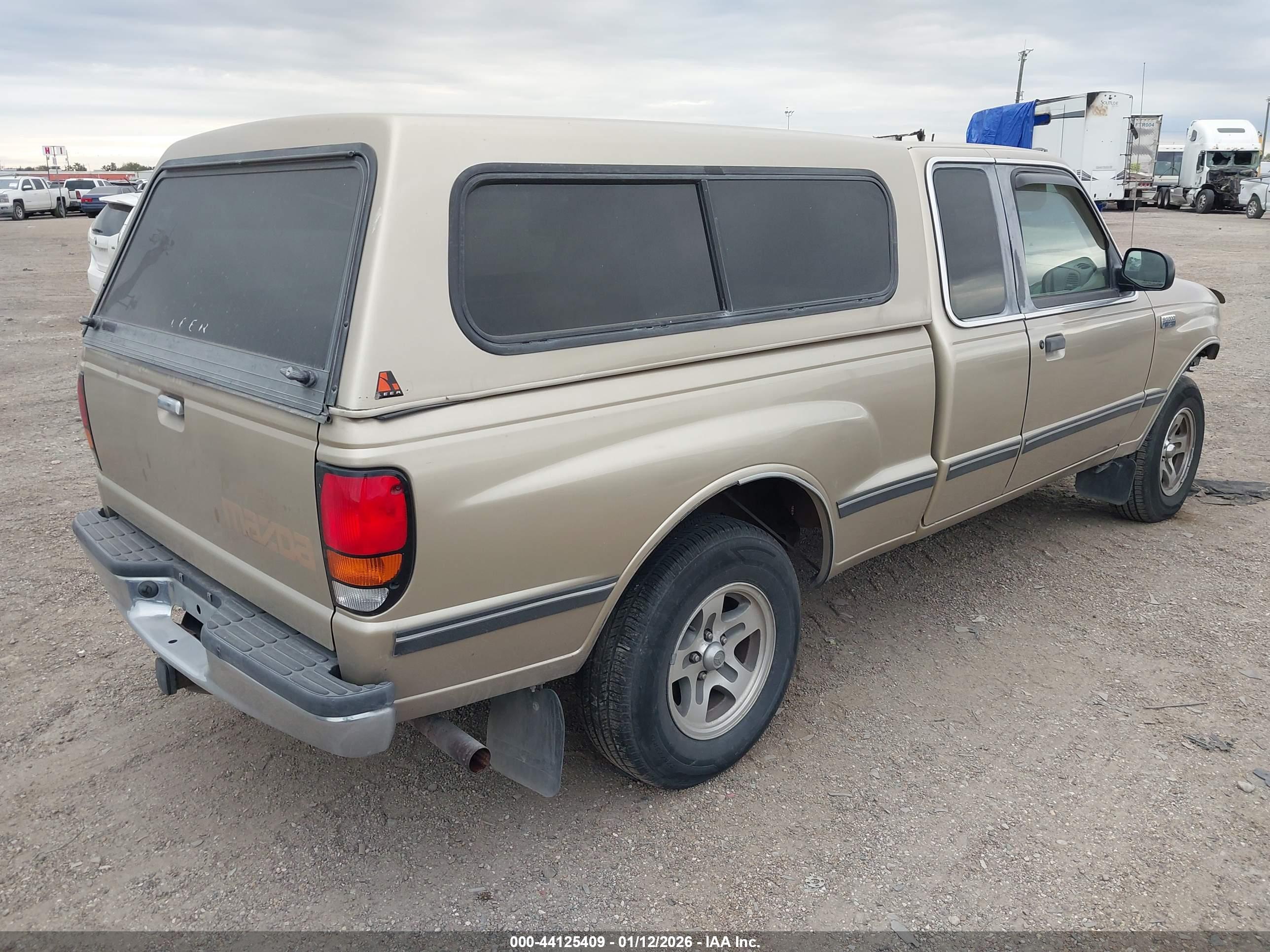 MAZDA B4000 image 4