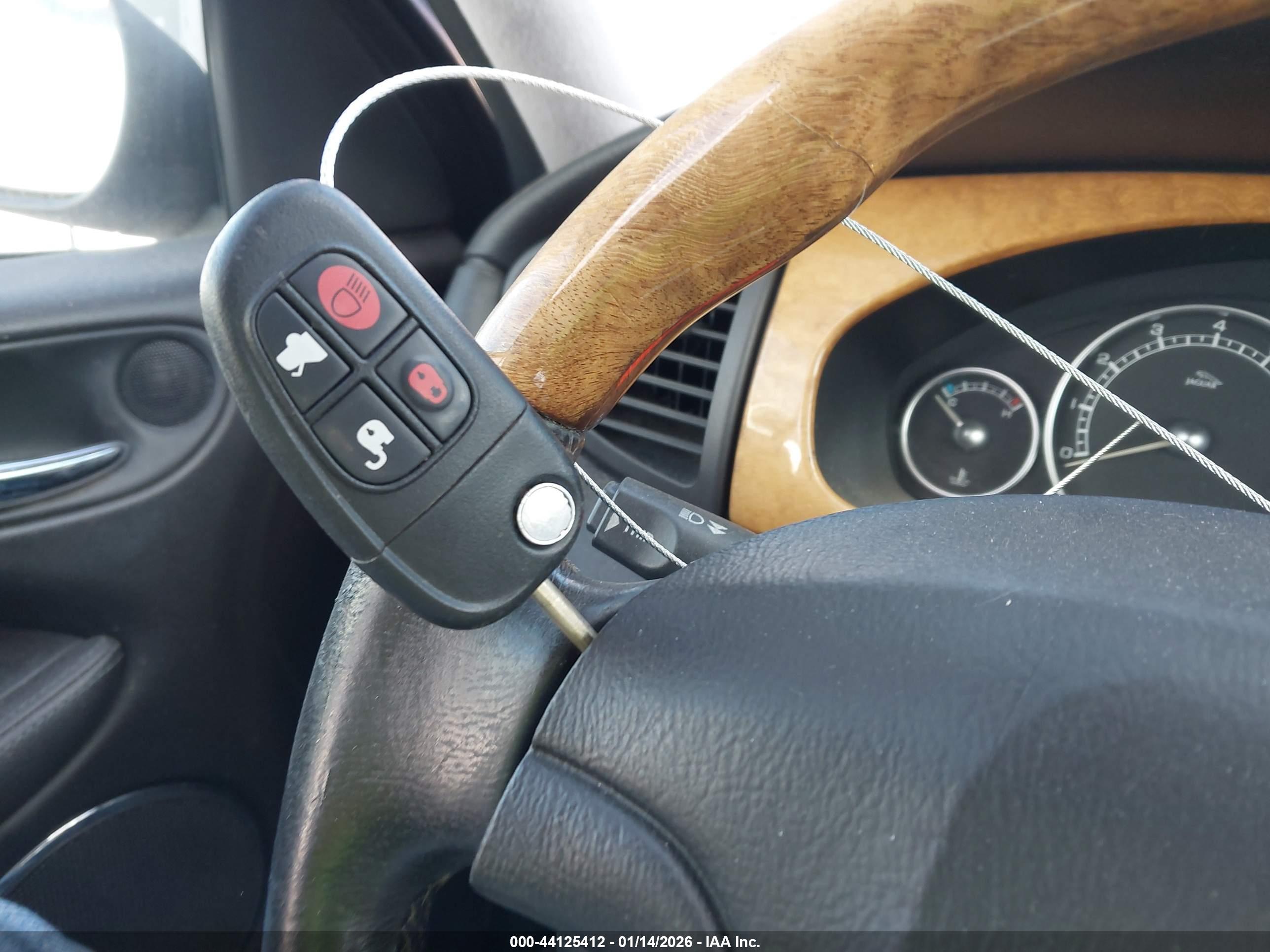 JAGUAR X-TYPE image 11
