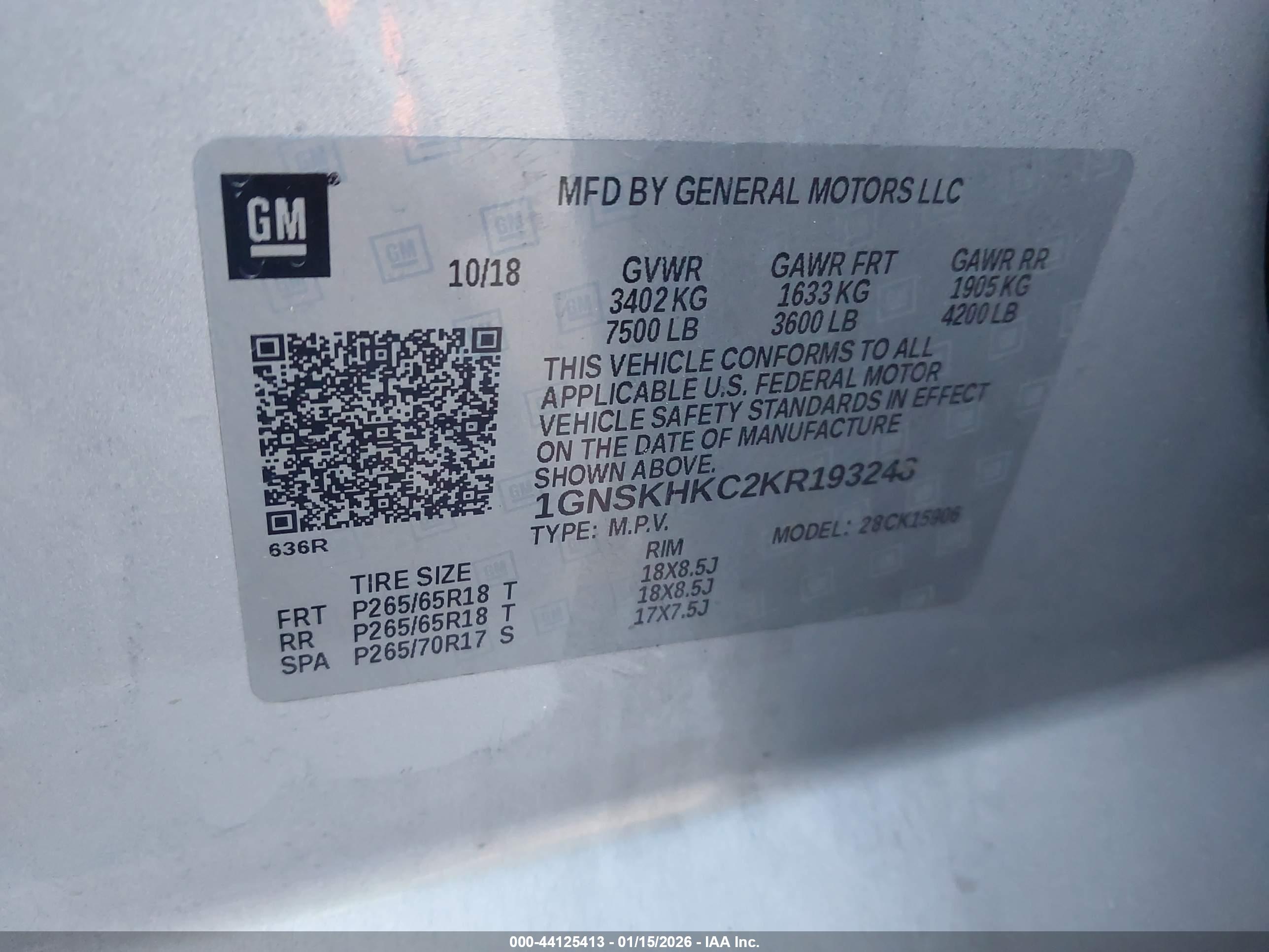 CHEVROLET SUBURBAN image 9