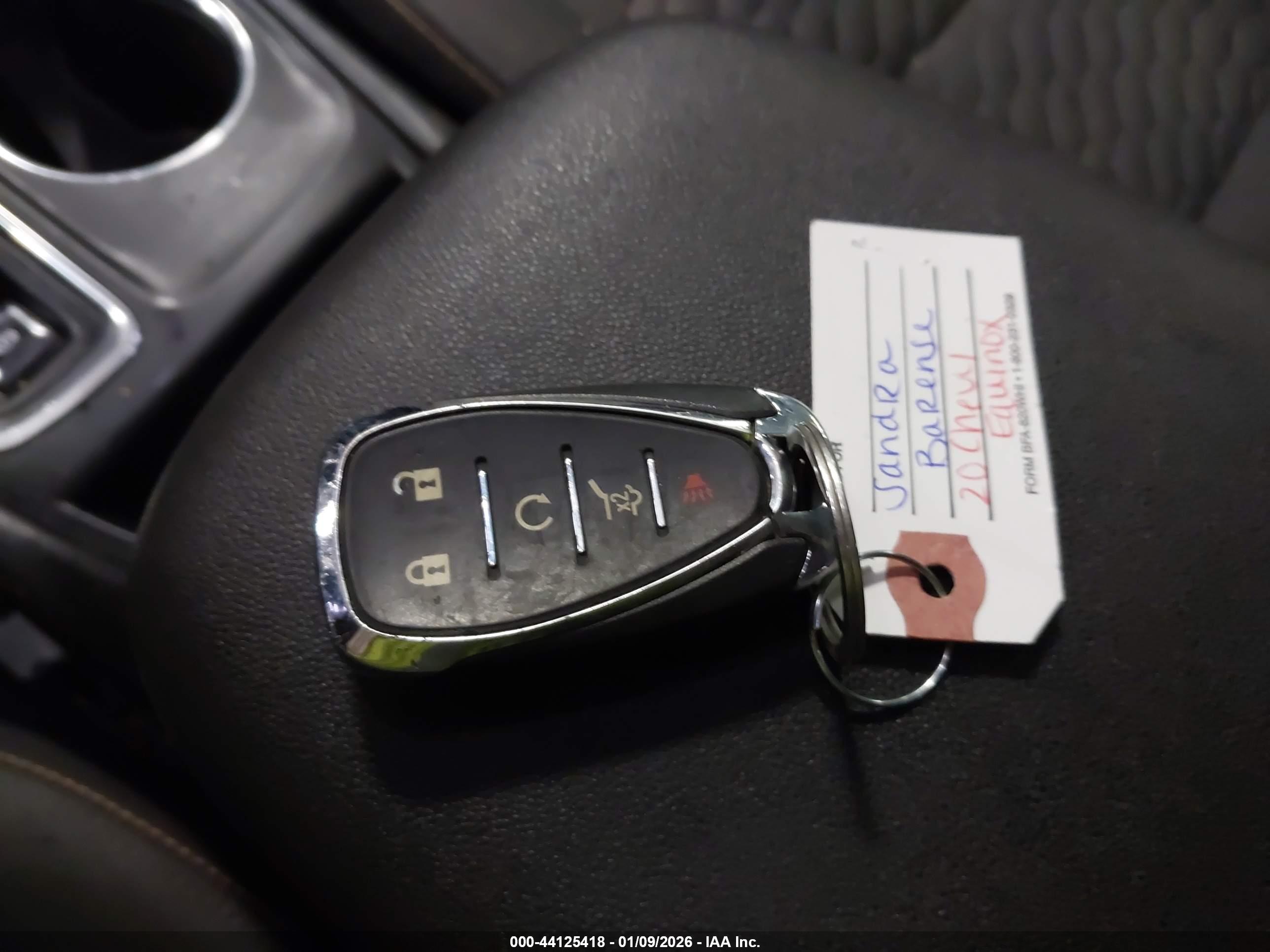 CHEVROLET EQUINOX image 11