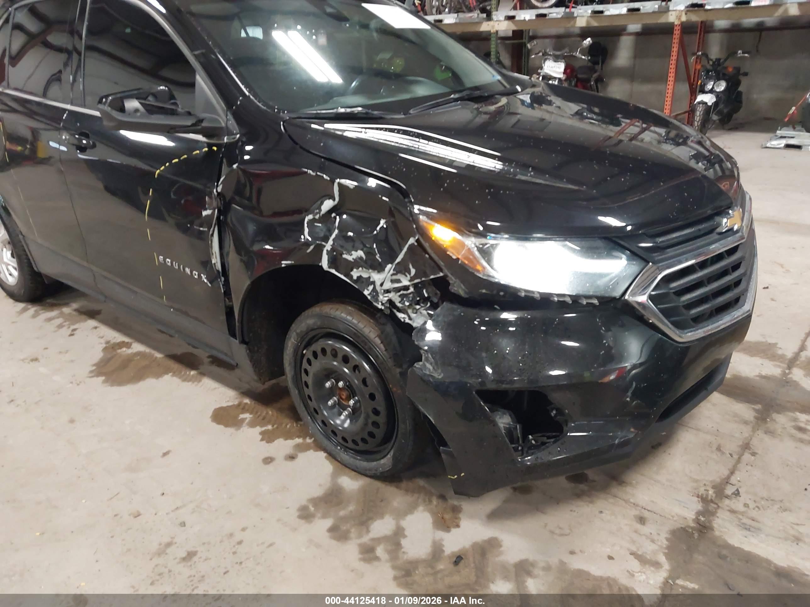CHEVROLET EQUINOX image 6