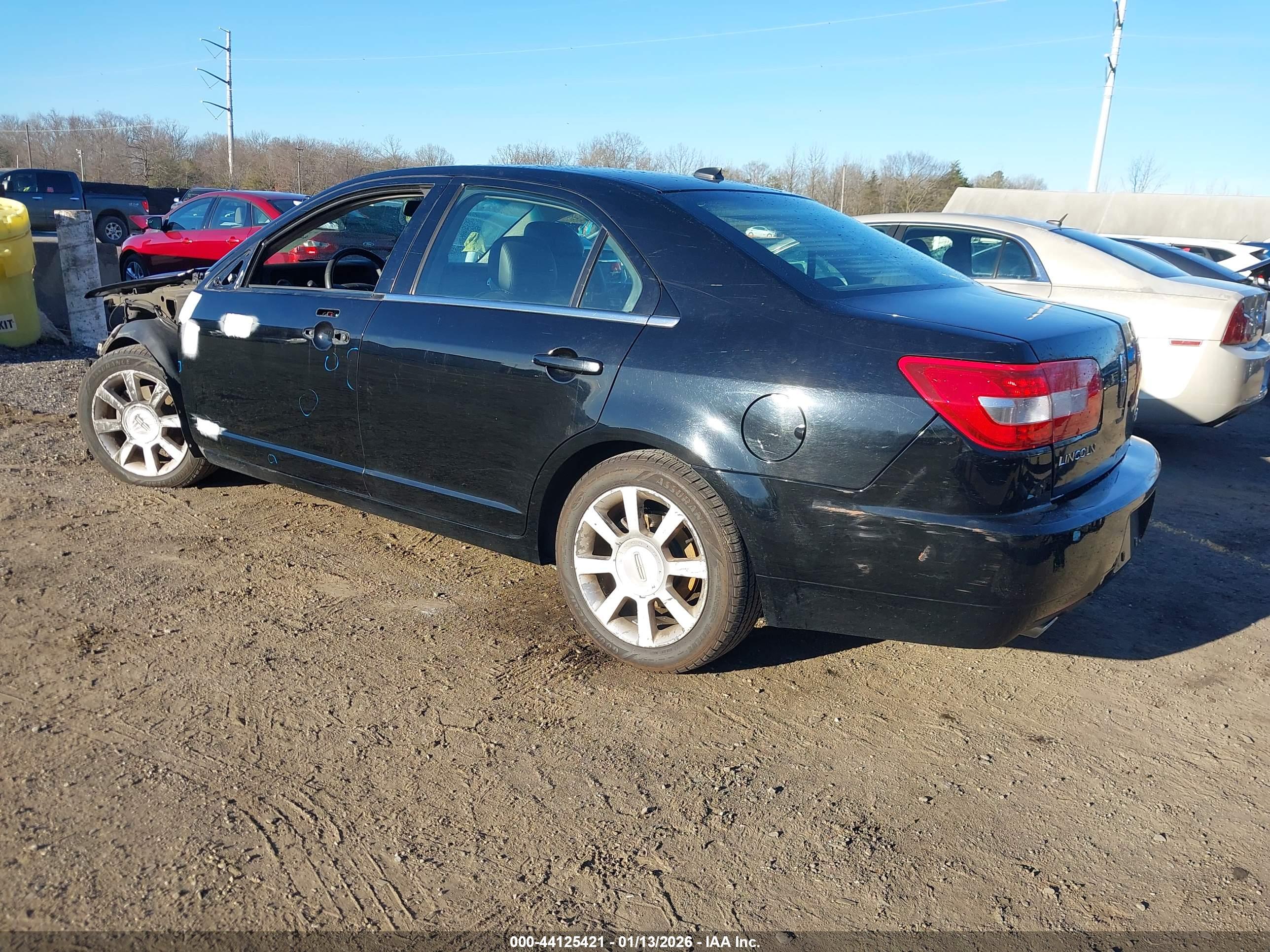 LINCOLN MKZ image 3