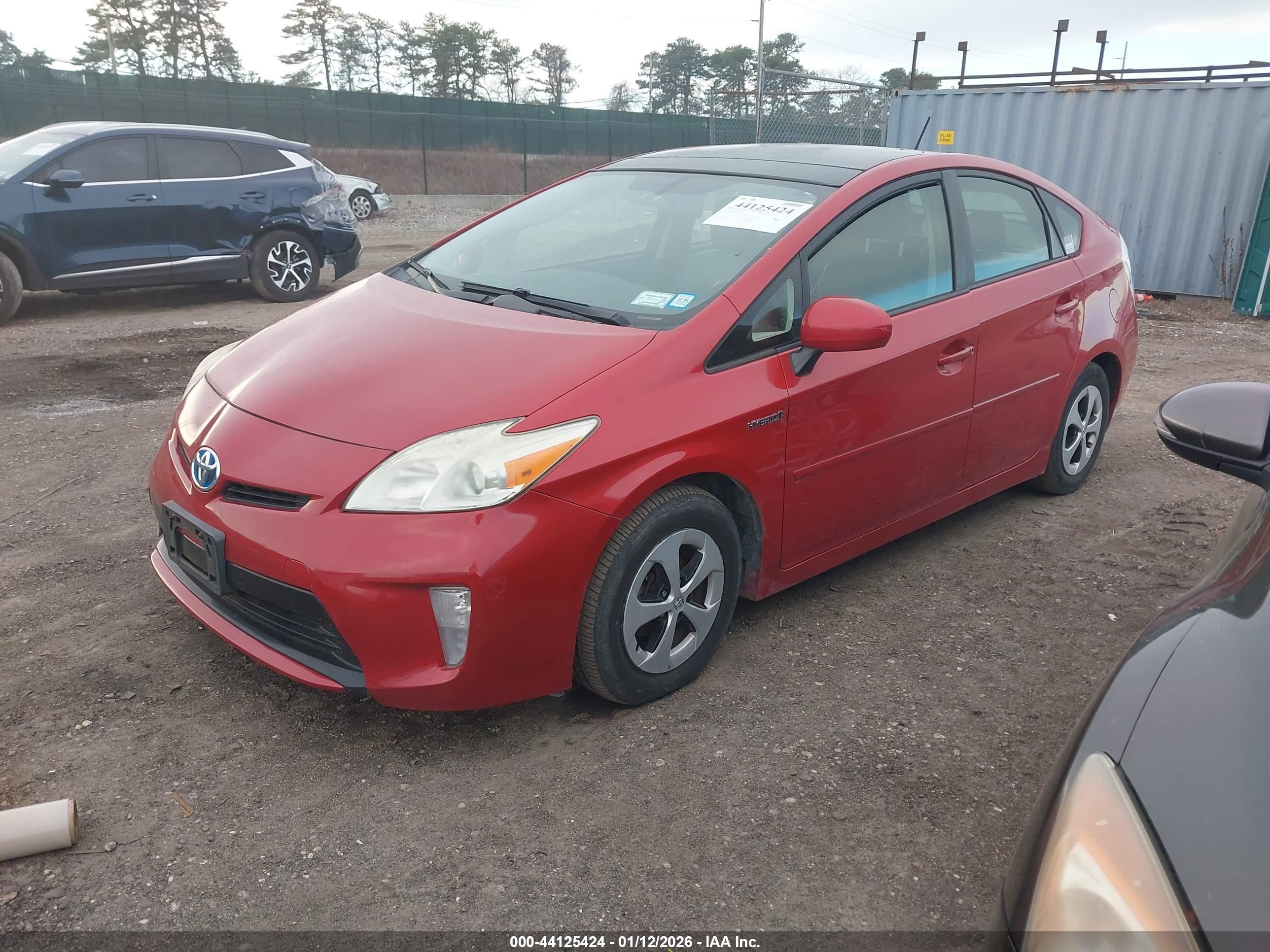TOYOTA PRIUS image 2