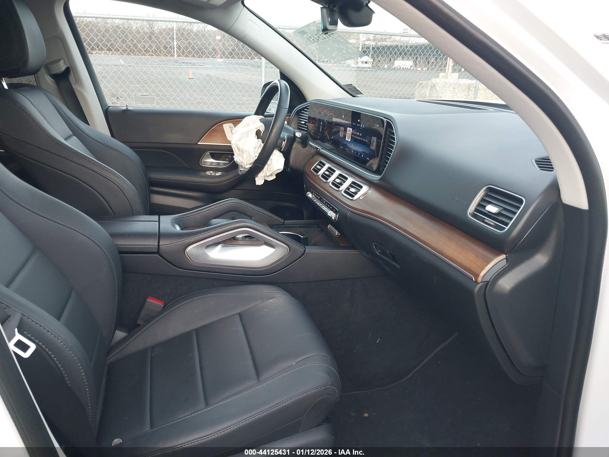 MERCEDES-BENZ GLE image 5